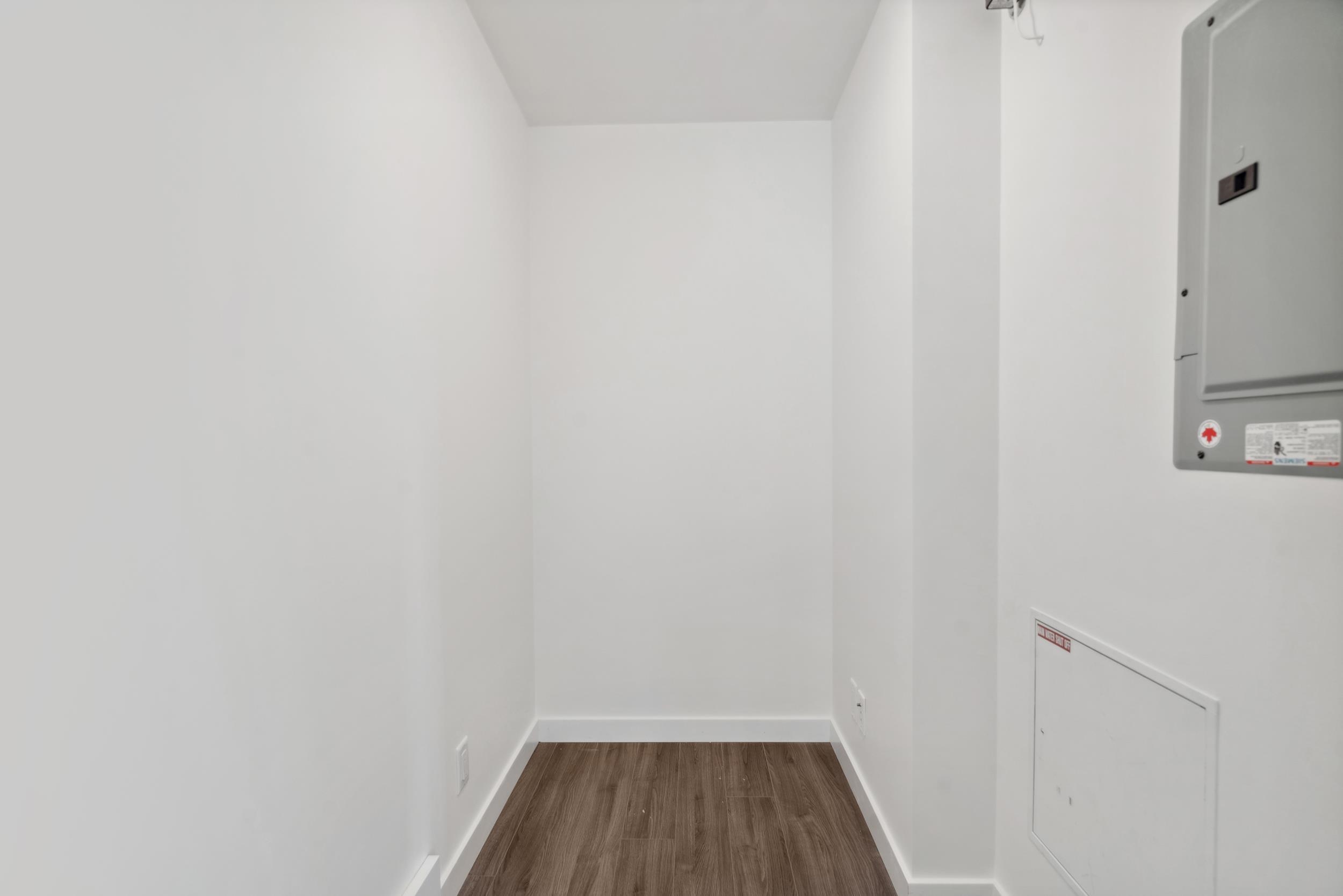 109 3168 RIVERWALK AVENUE 20