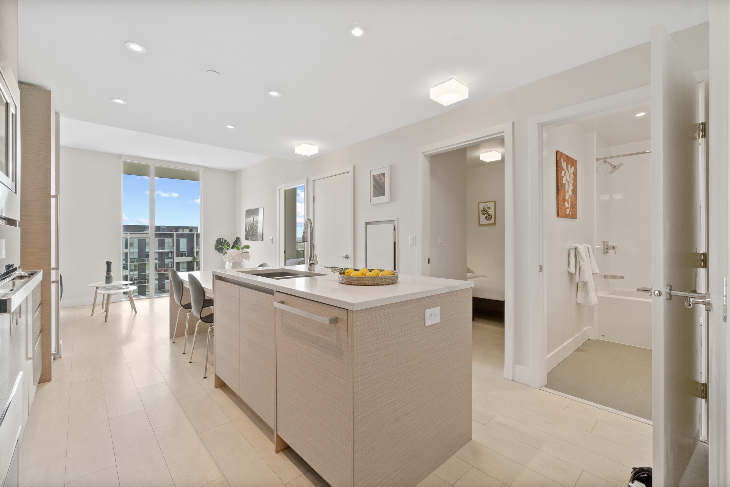 1704 3538 SAWMILL CRESCENT 8