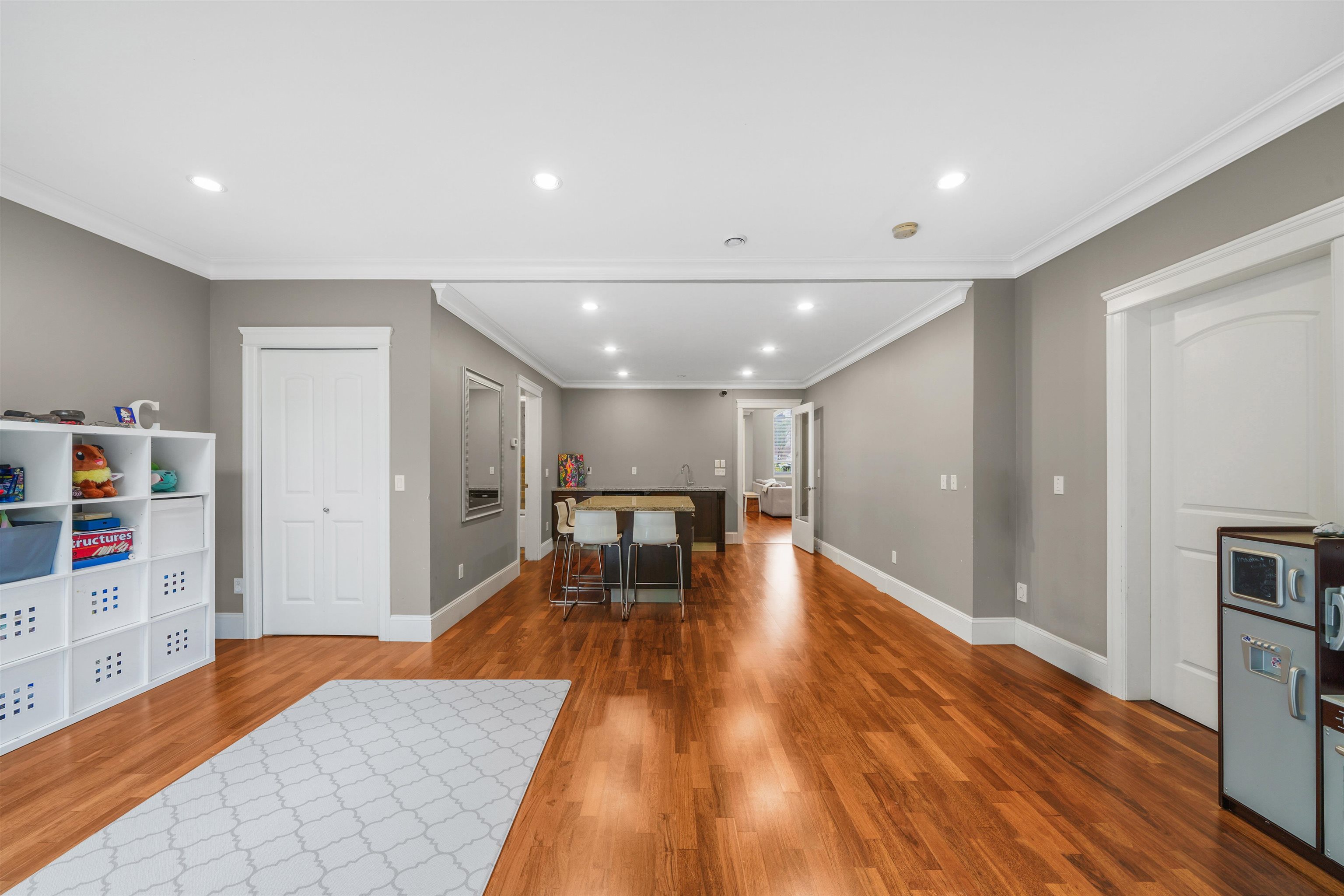 7251 KITCHENER STREET 11