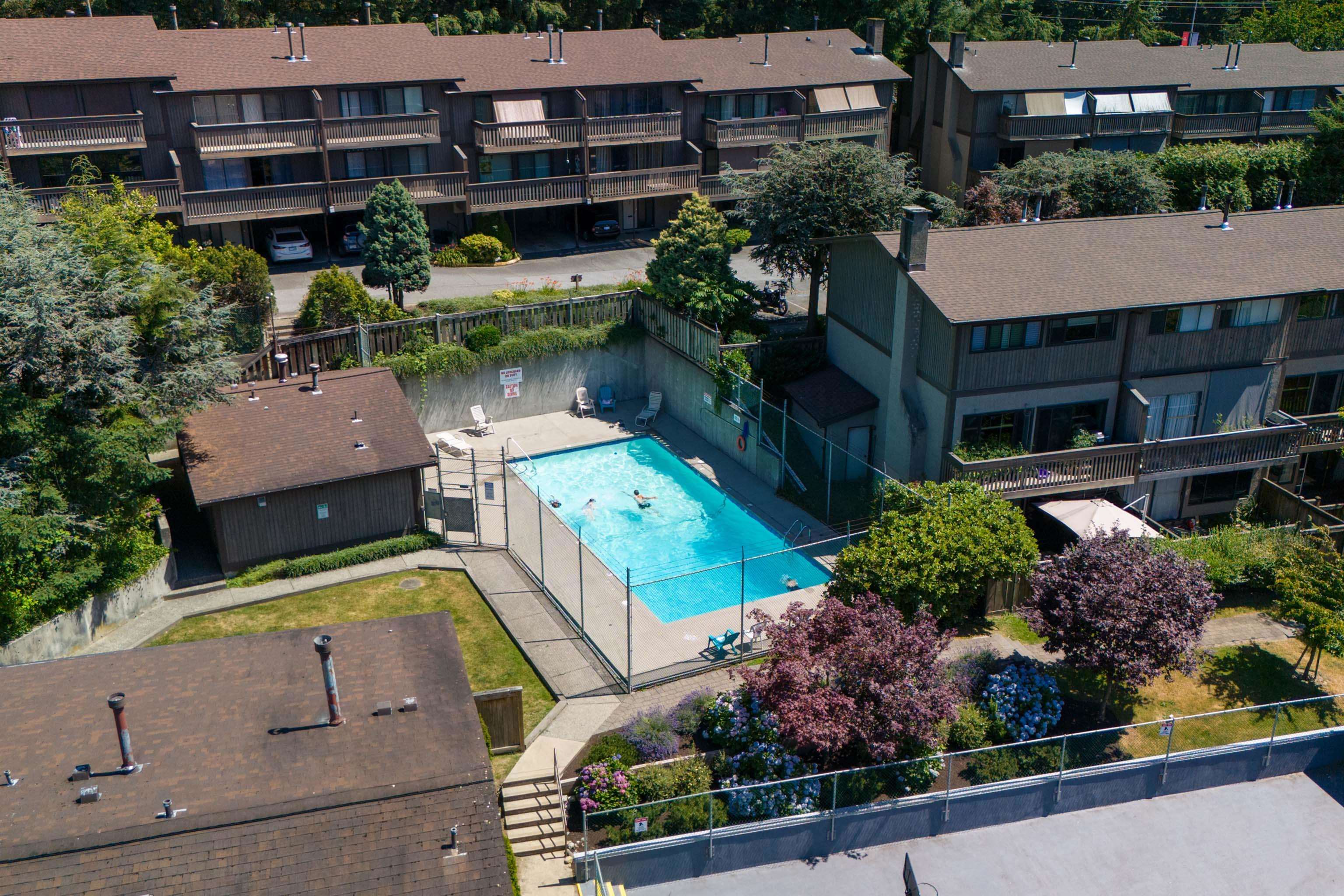 1033 OLD LILLOOET ROAD 38