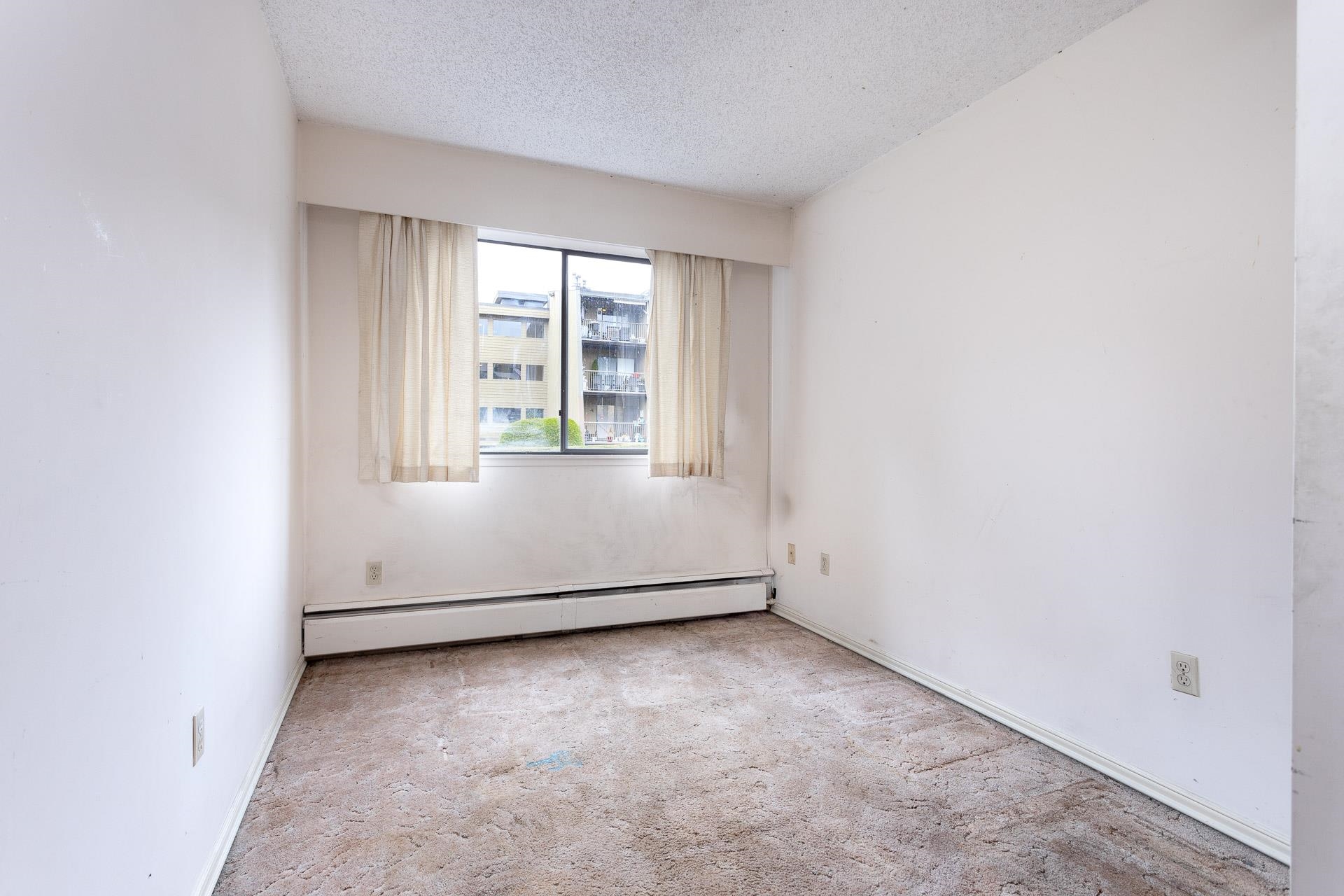 117 9202 HORNE STREET 12
