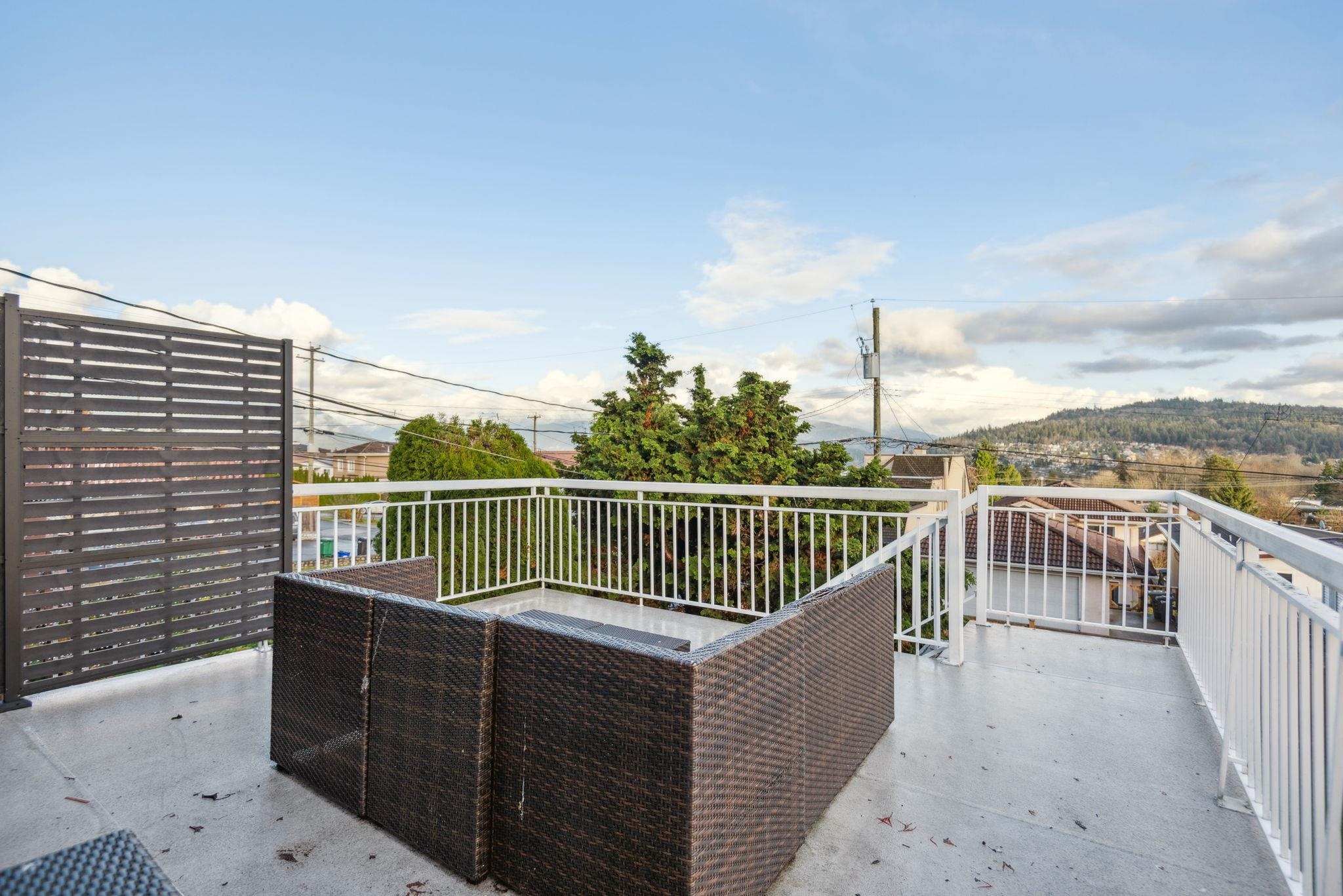 20 SEA AVENUE 36