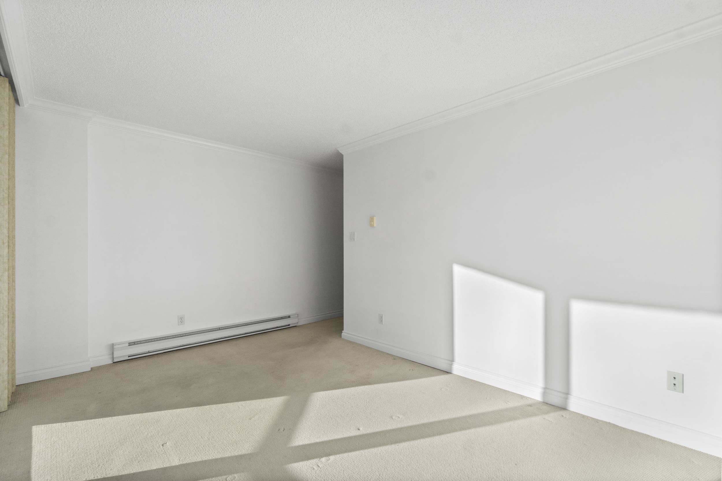 1805 4353 HALIFAX STREET 10