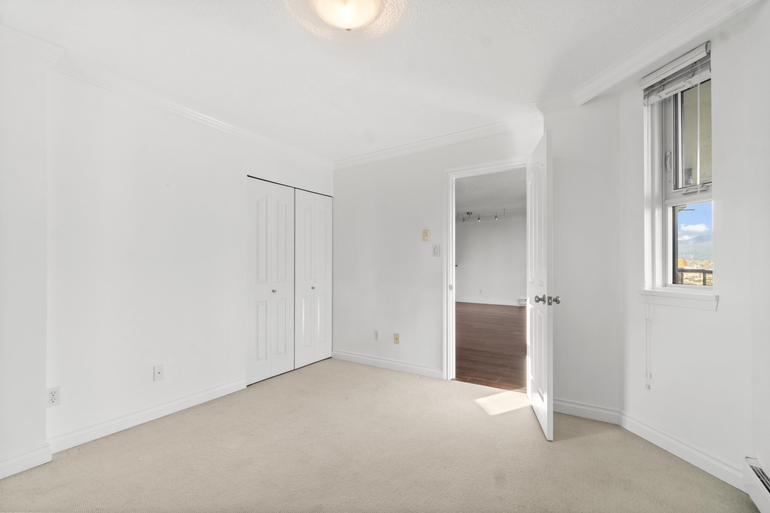 1805 4353 HALIFAX STREET 16