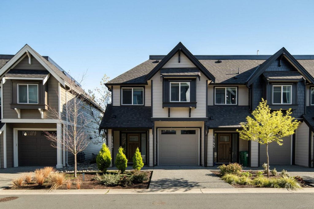 1143 Moonstone Loop Langford