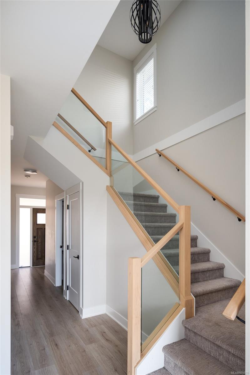 1143 Moonstone Loop Langford 12