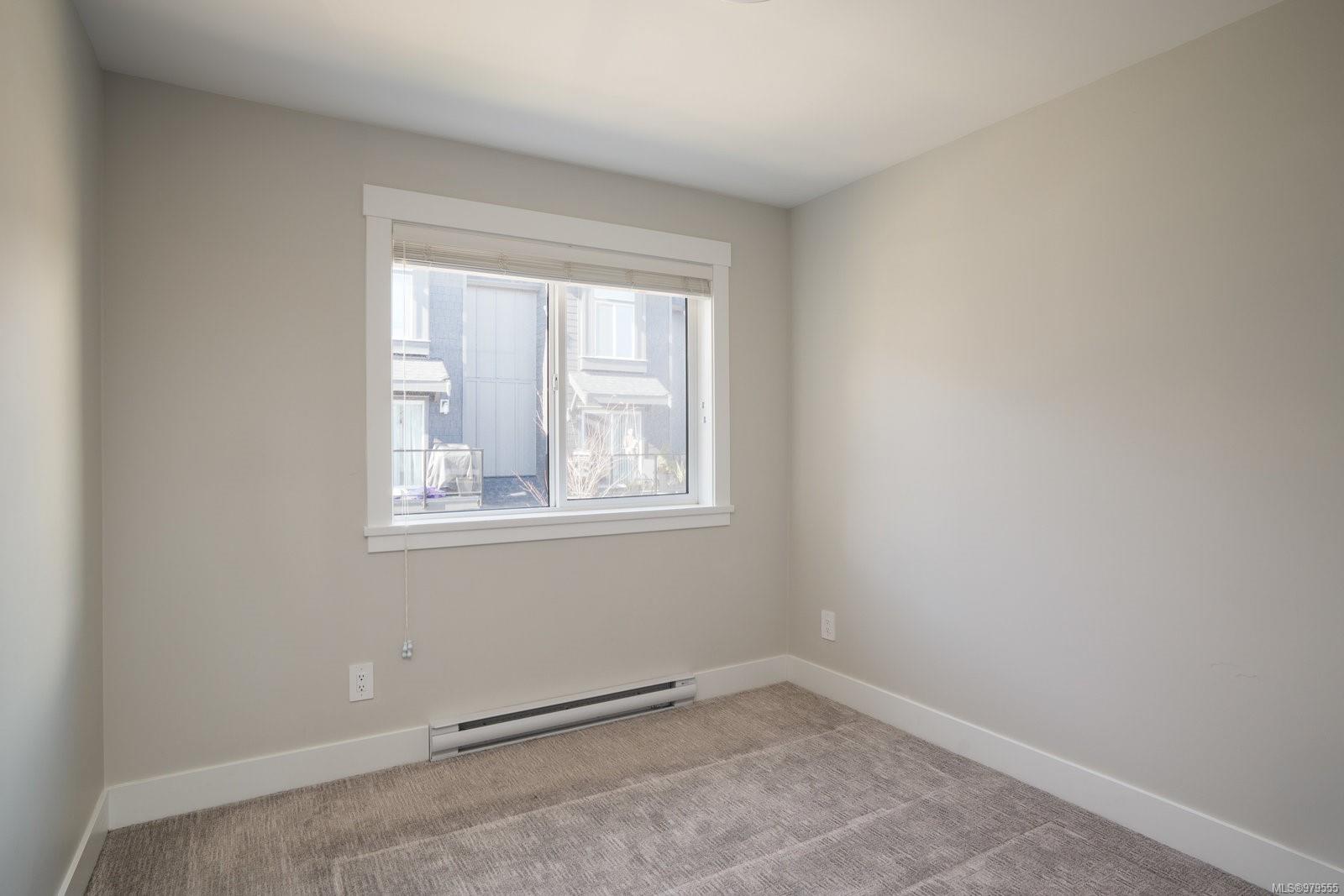 1143 Moonstone Loop Langford 19