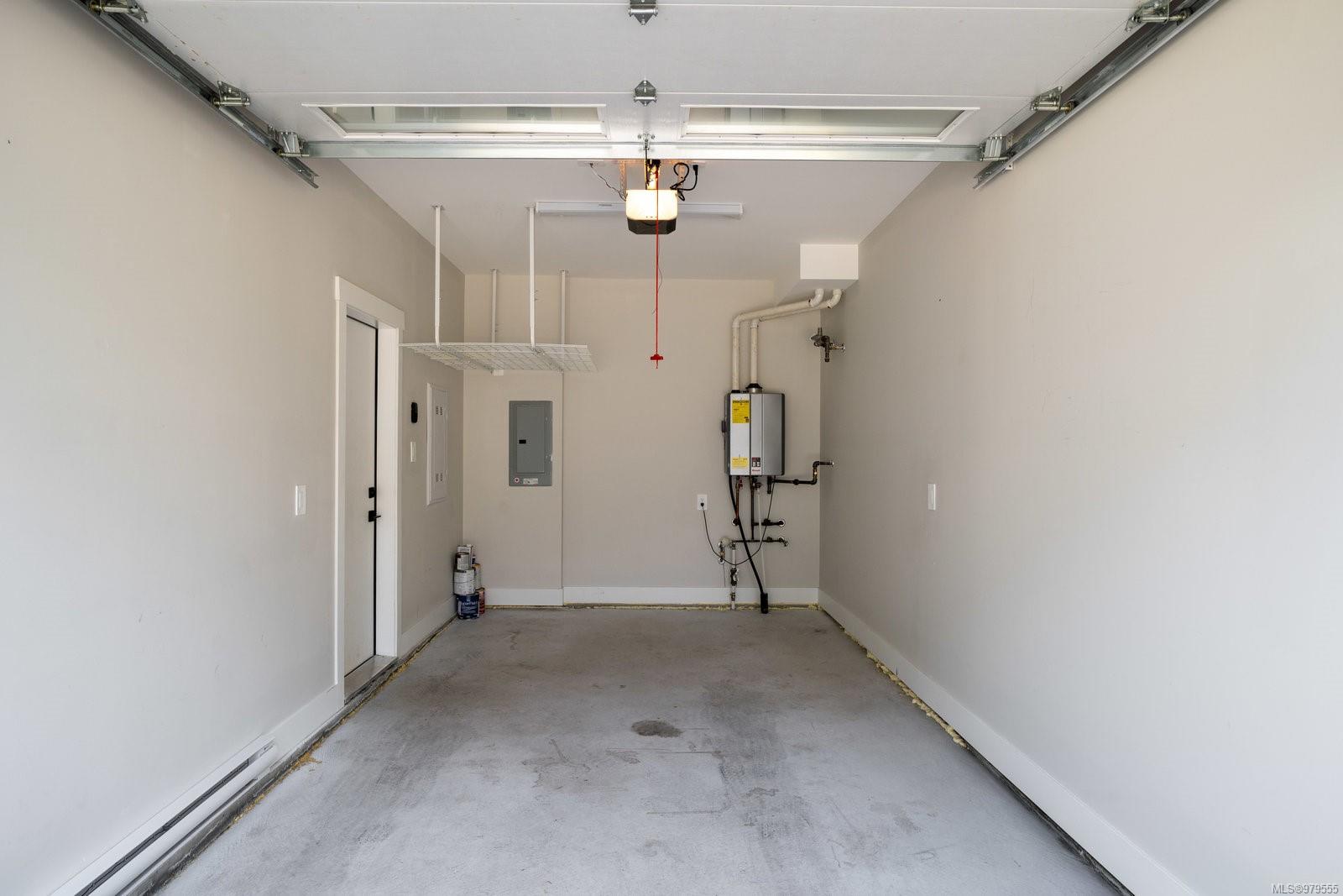 1143 Moonstone Loop Langford 23