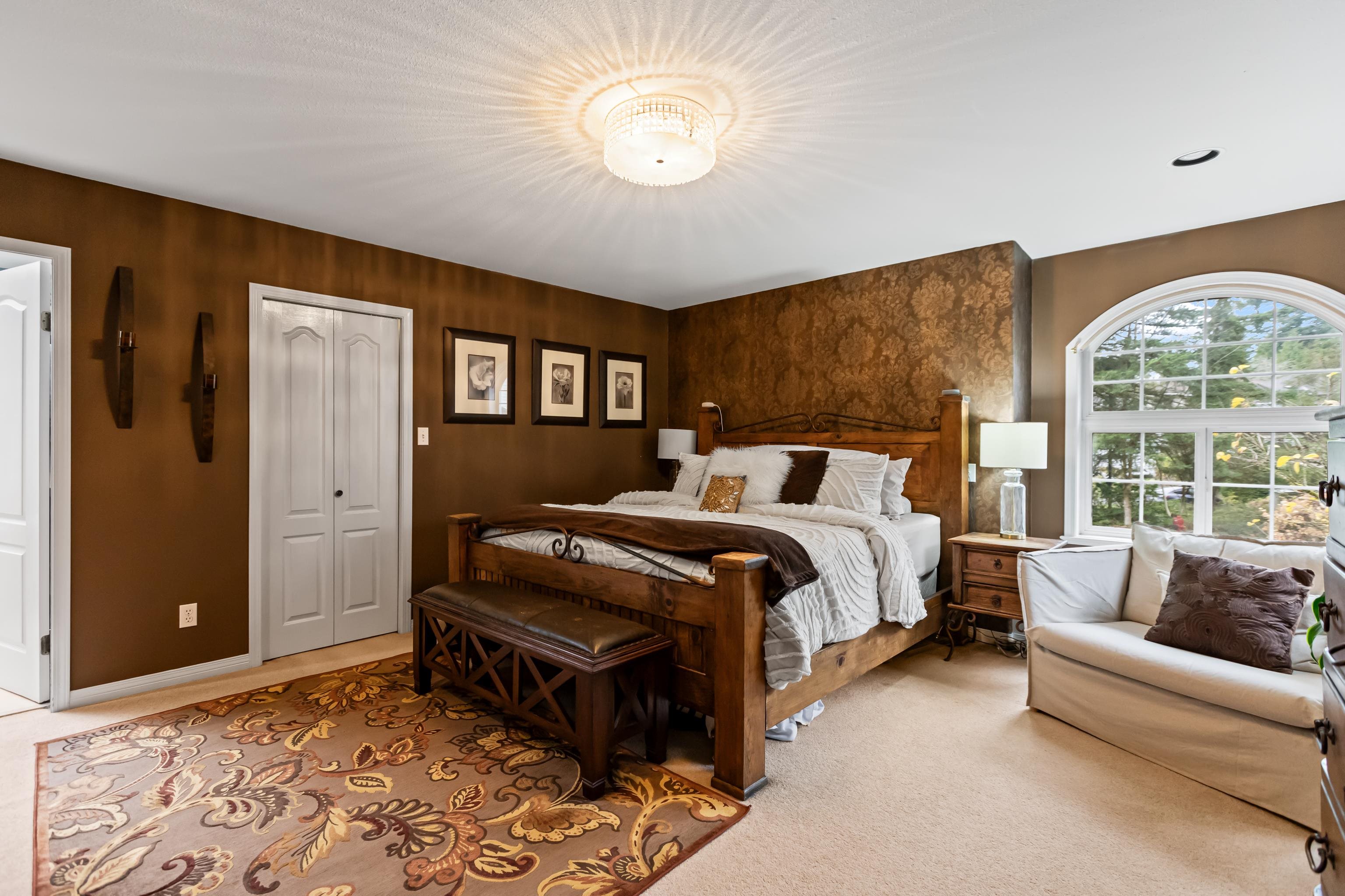 4 FOXWOOD COURT 13