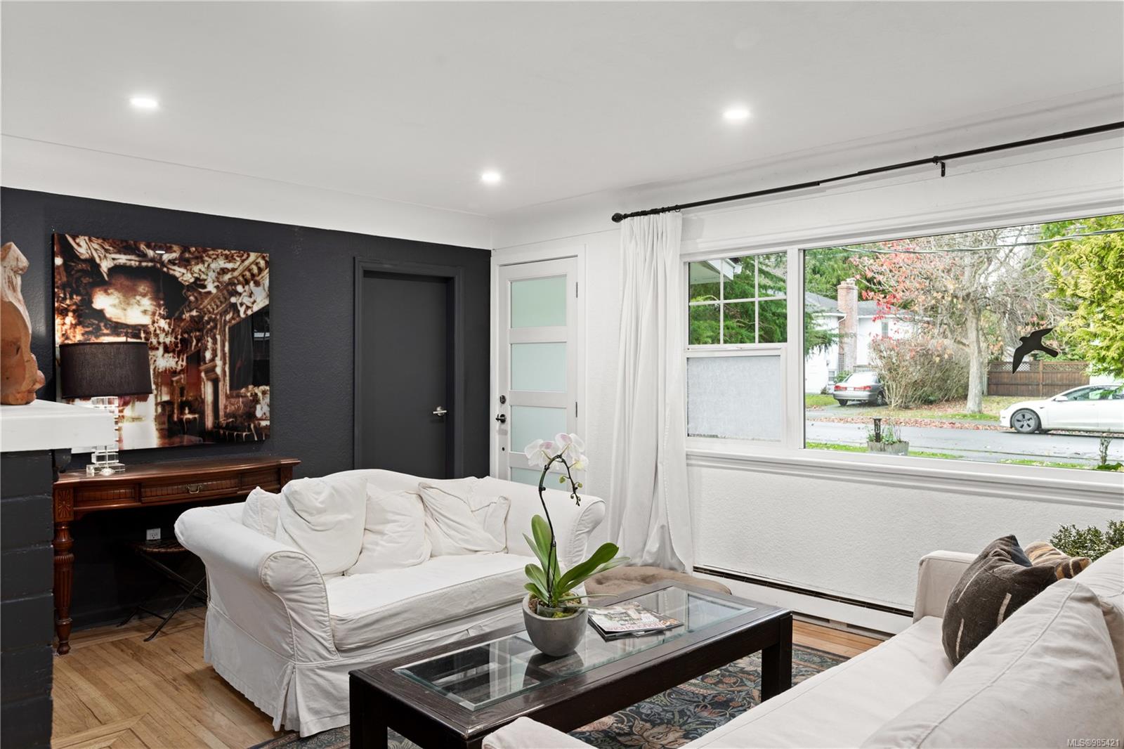1691 Chandler Avenue Victoria 4