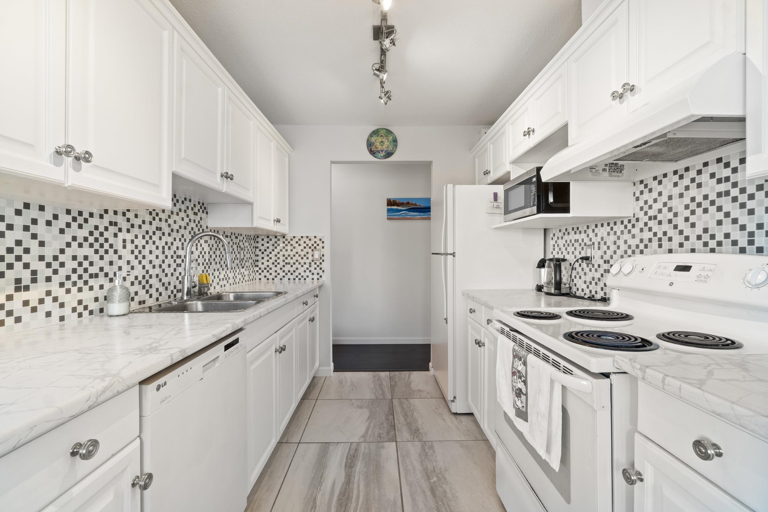 201 20240 54A AVENUE 8