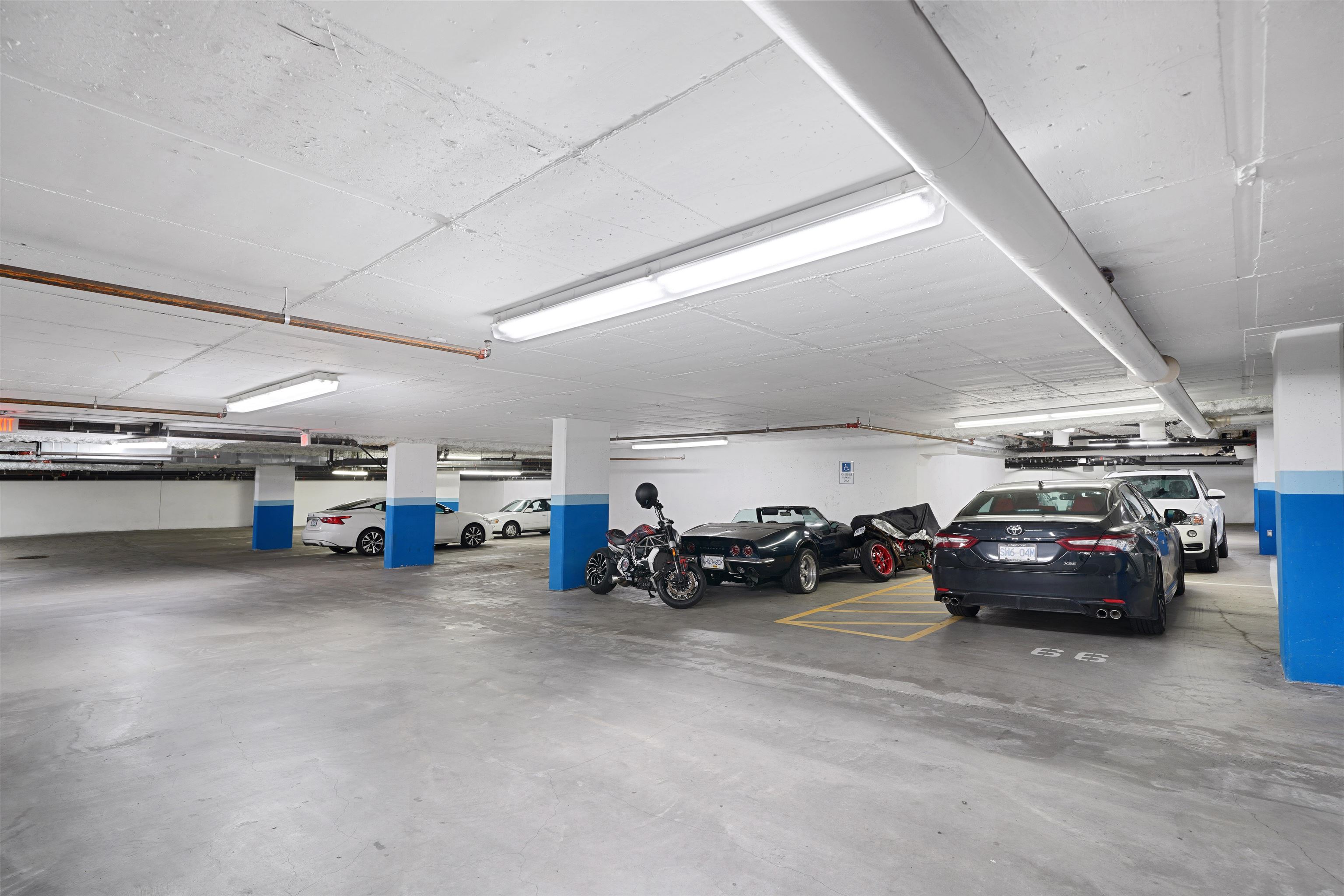 3303 2955 ATLANTIC AVENUE 32