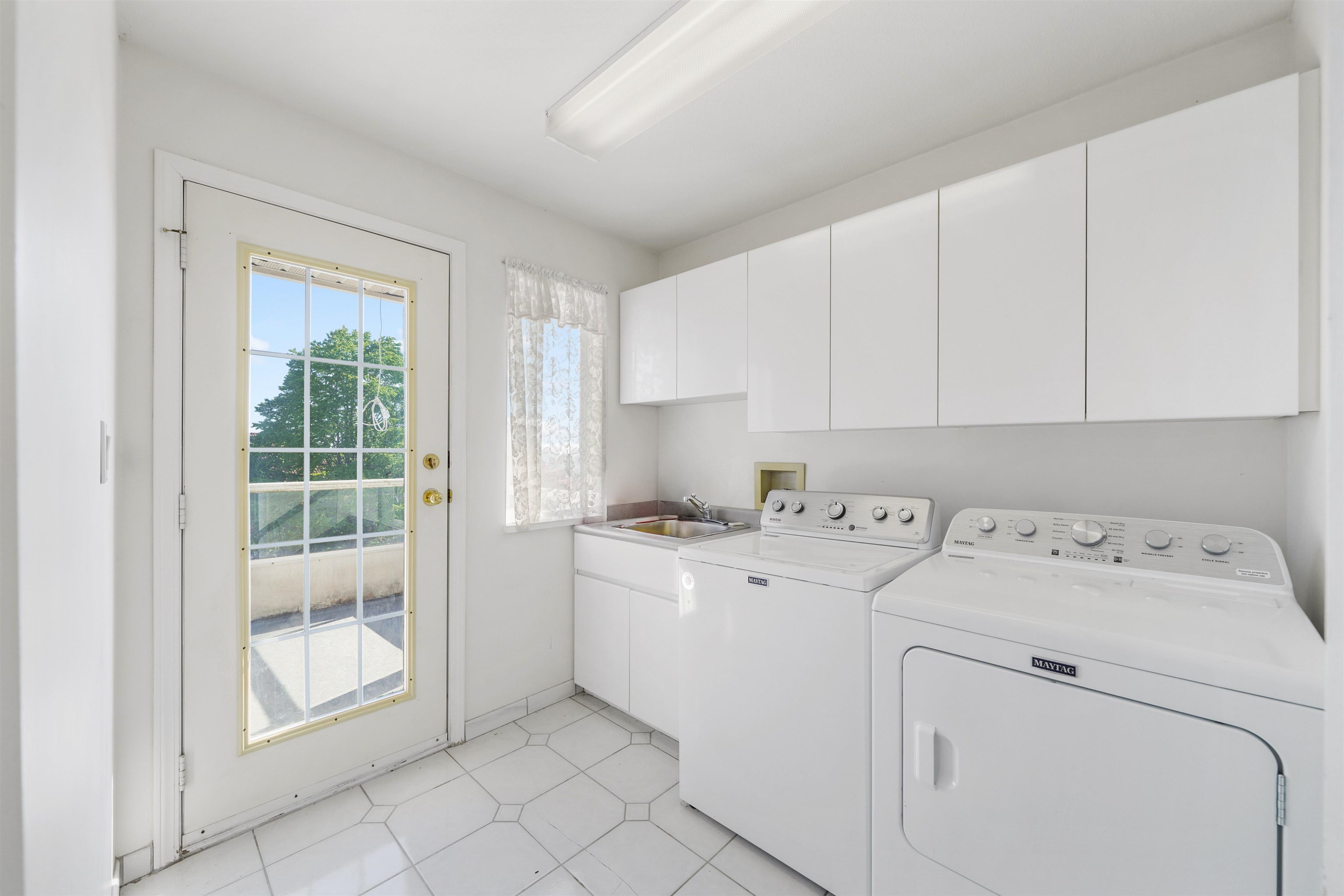 76 TIMBERCREST DRIVE 15