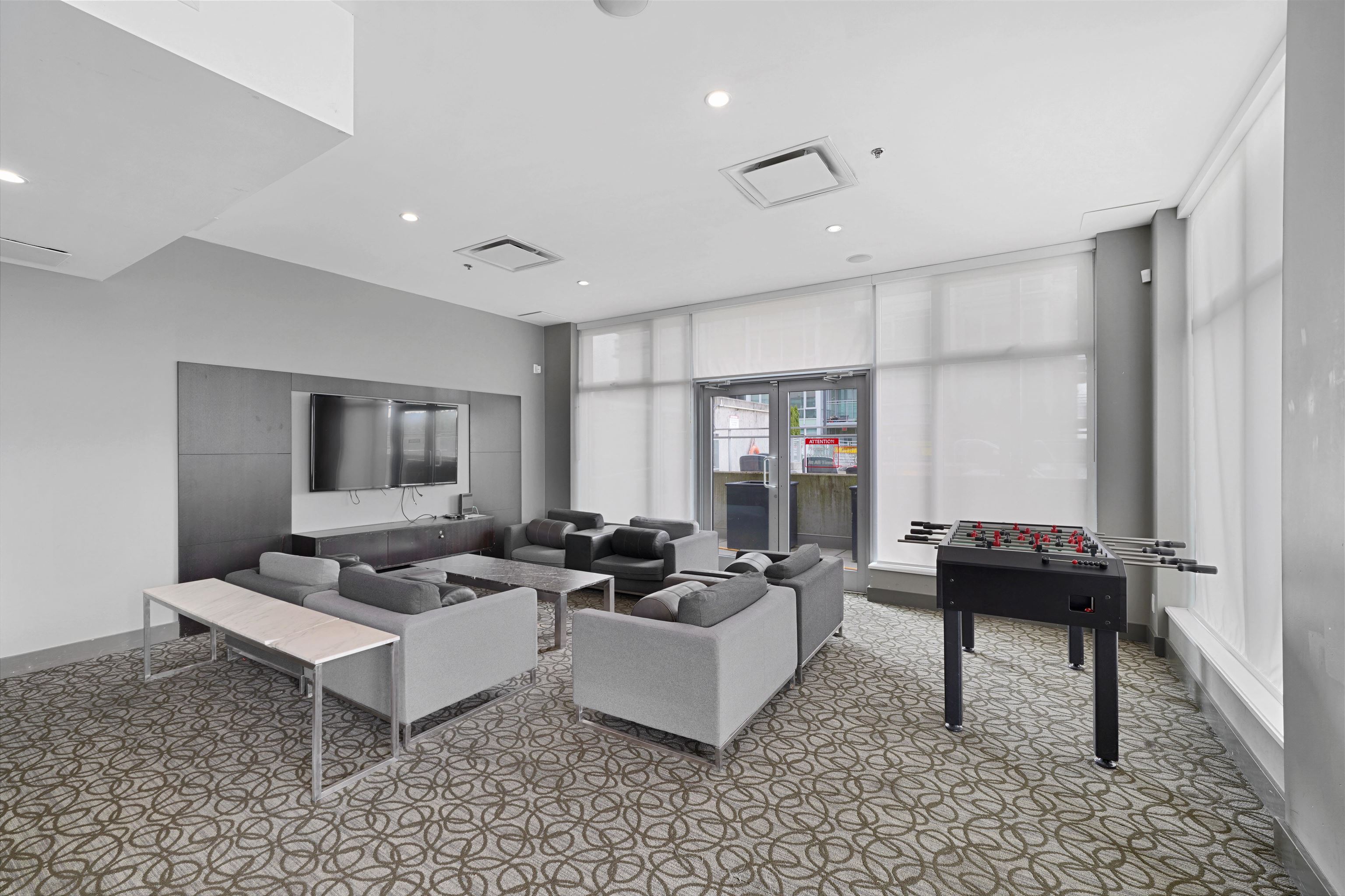 3303 2955 ATLANTIC AVENUE 24