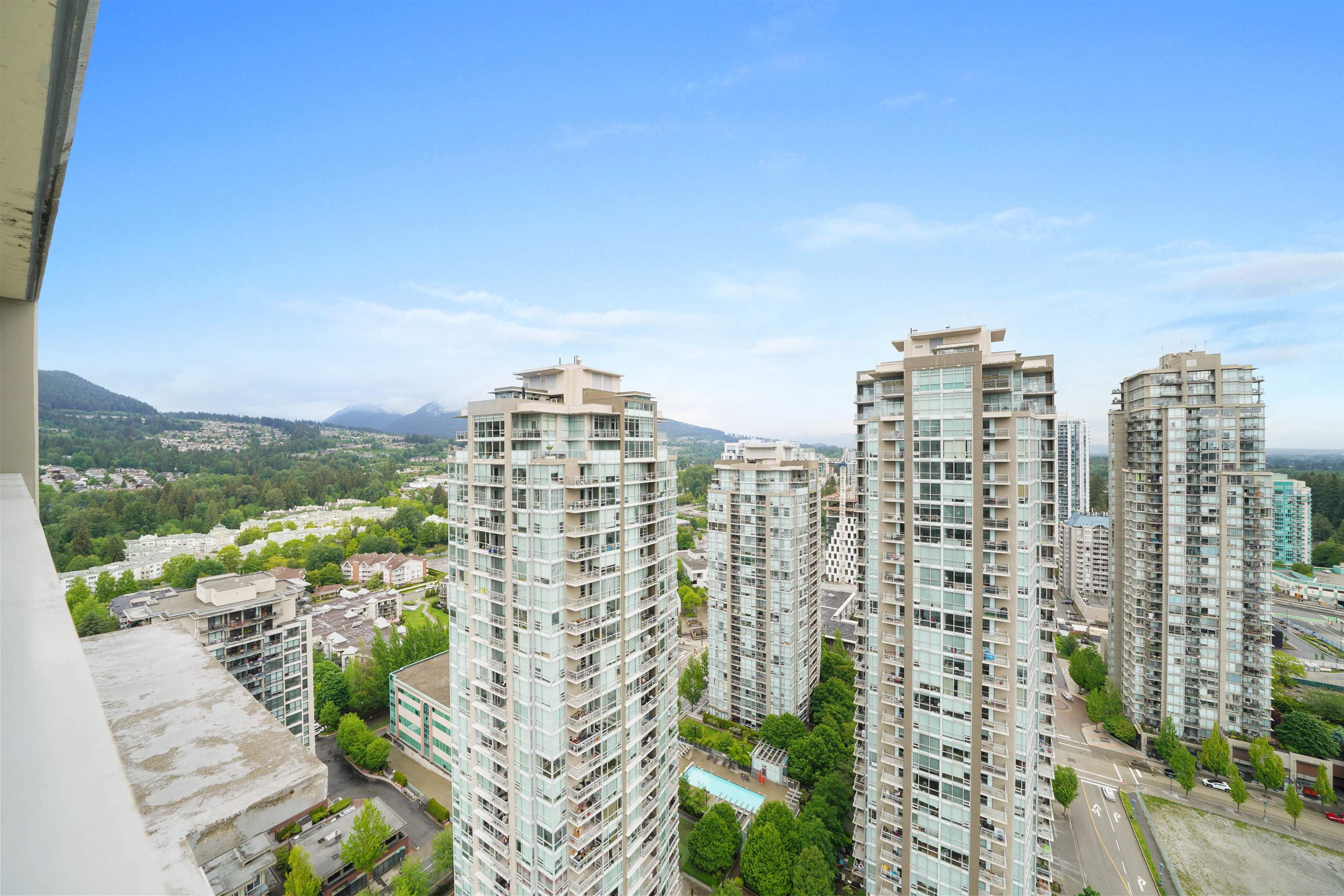 3303 2955 ATLANTIC AVENUE 19