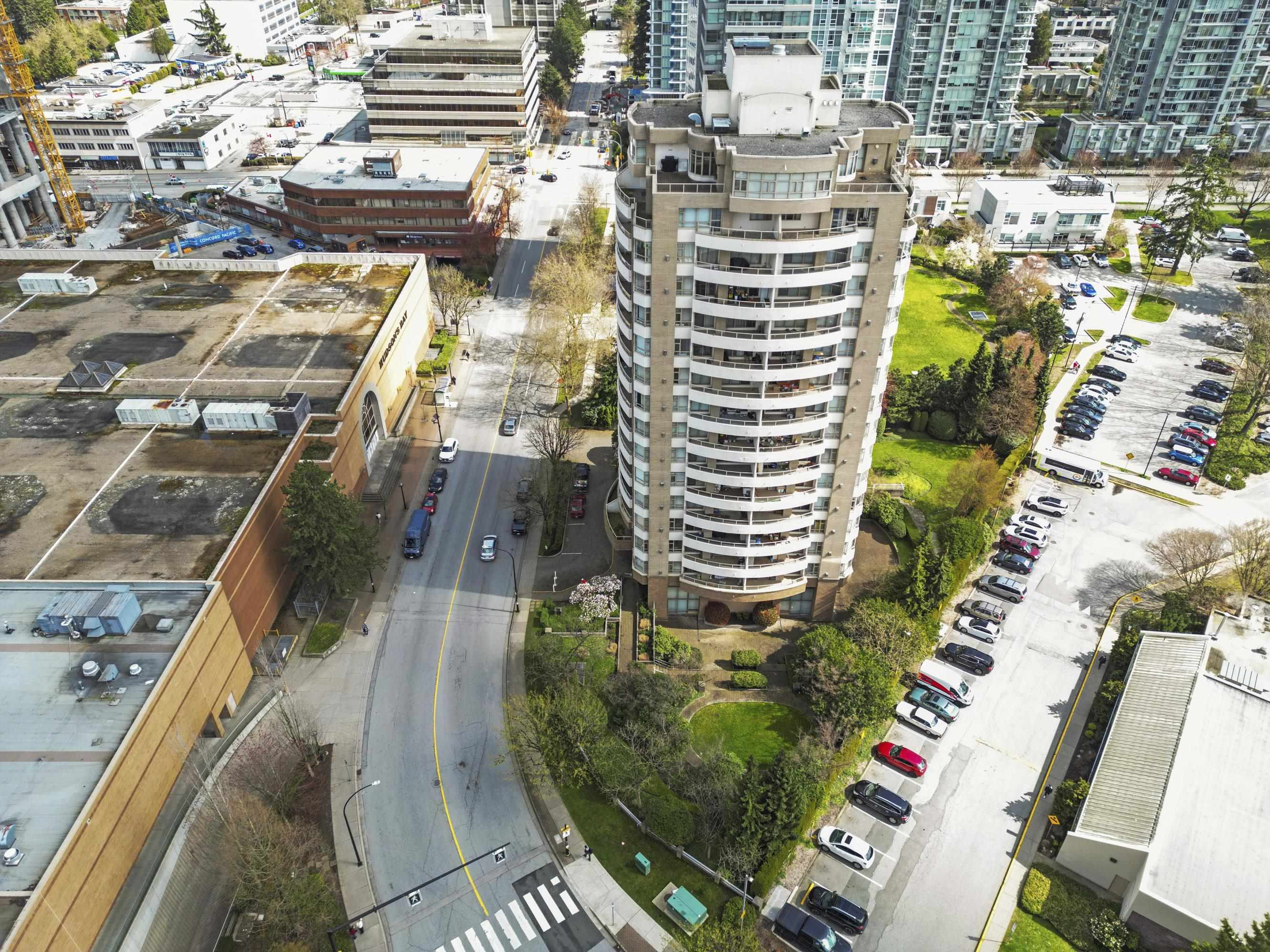 1603 4830 BENNETT STREET 38