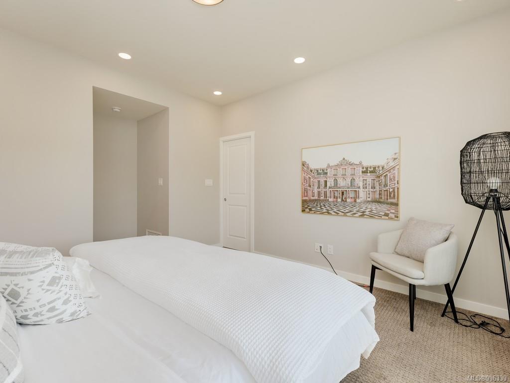 3462 Dunlin Street Colwood 11