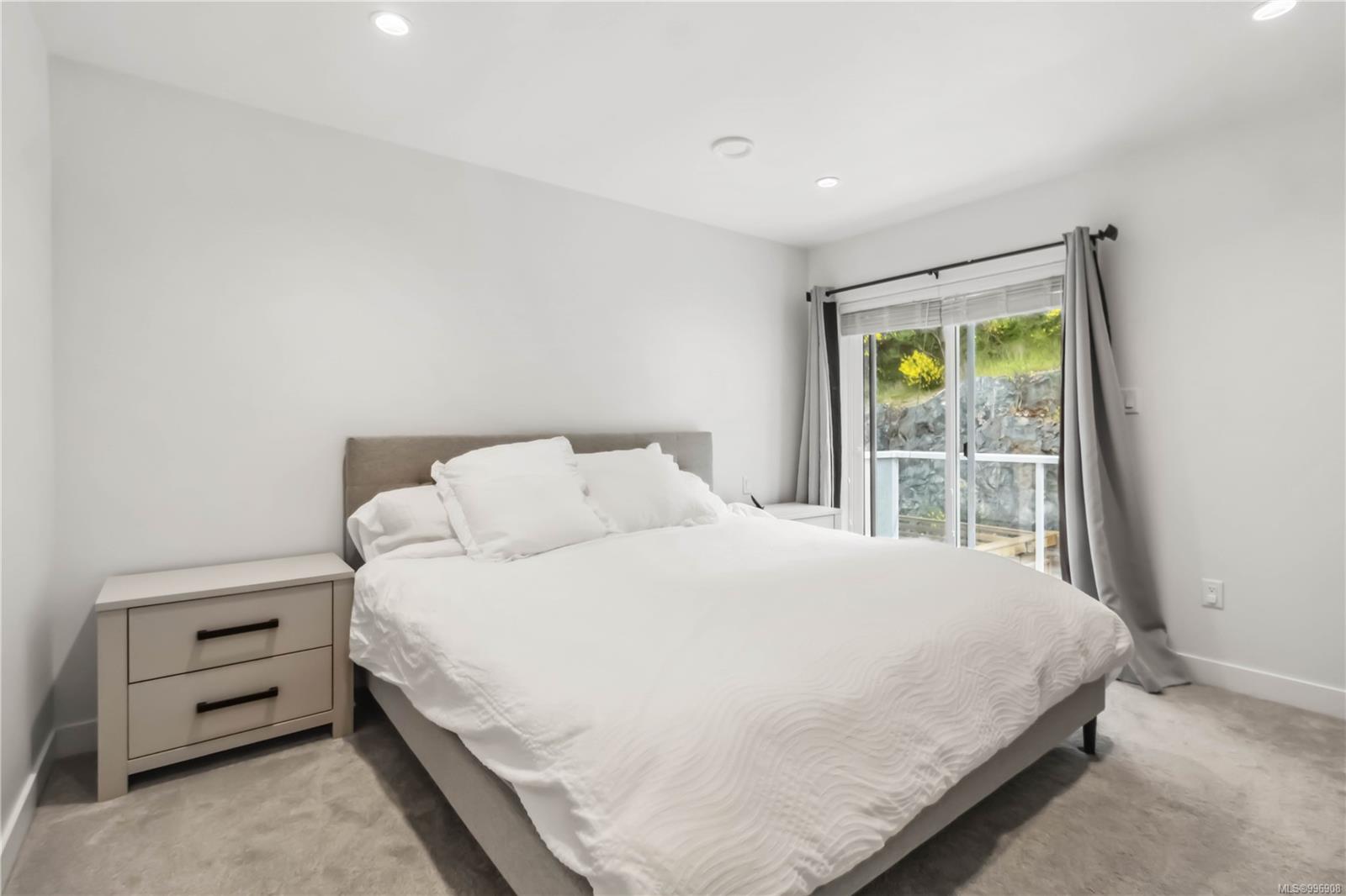 3329 Sanderling Way Langford 13