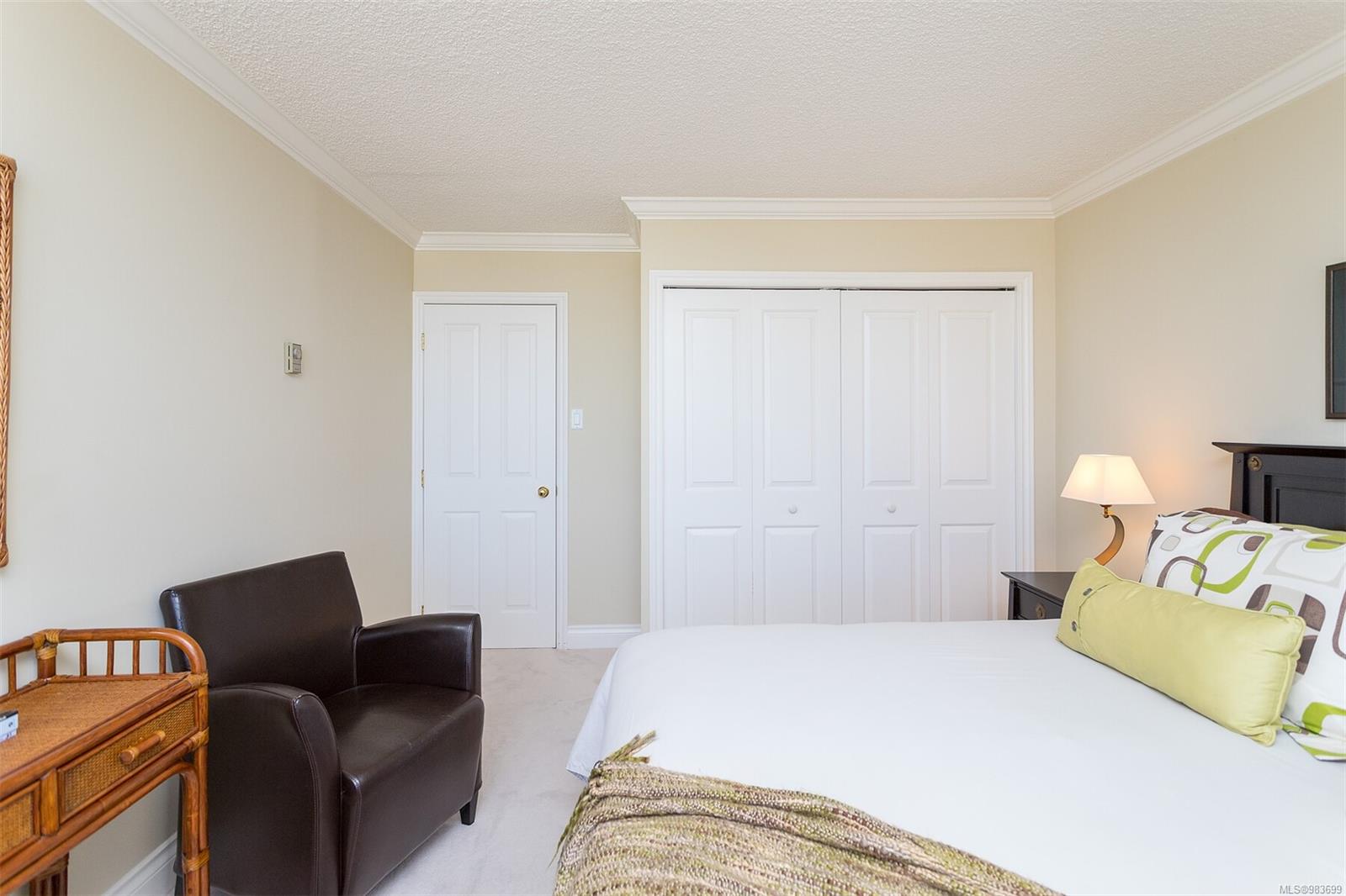 225 Belleville Street #415 Victoria 16