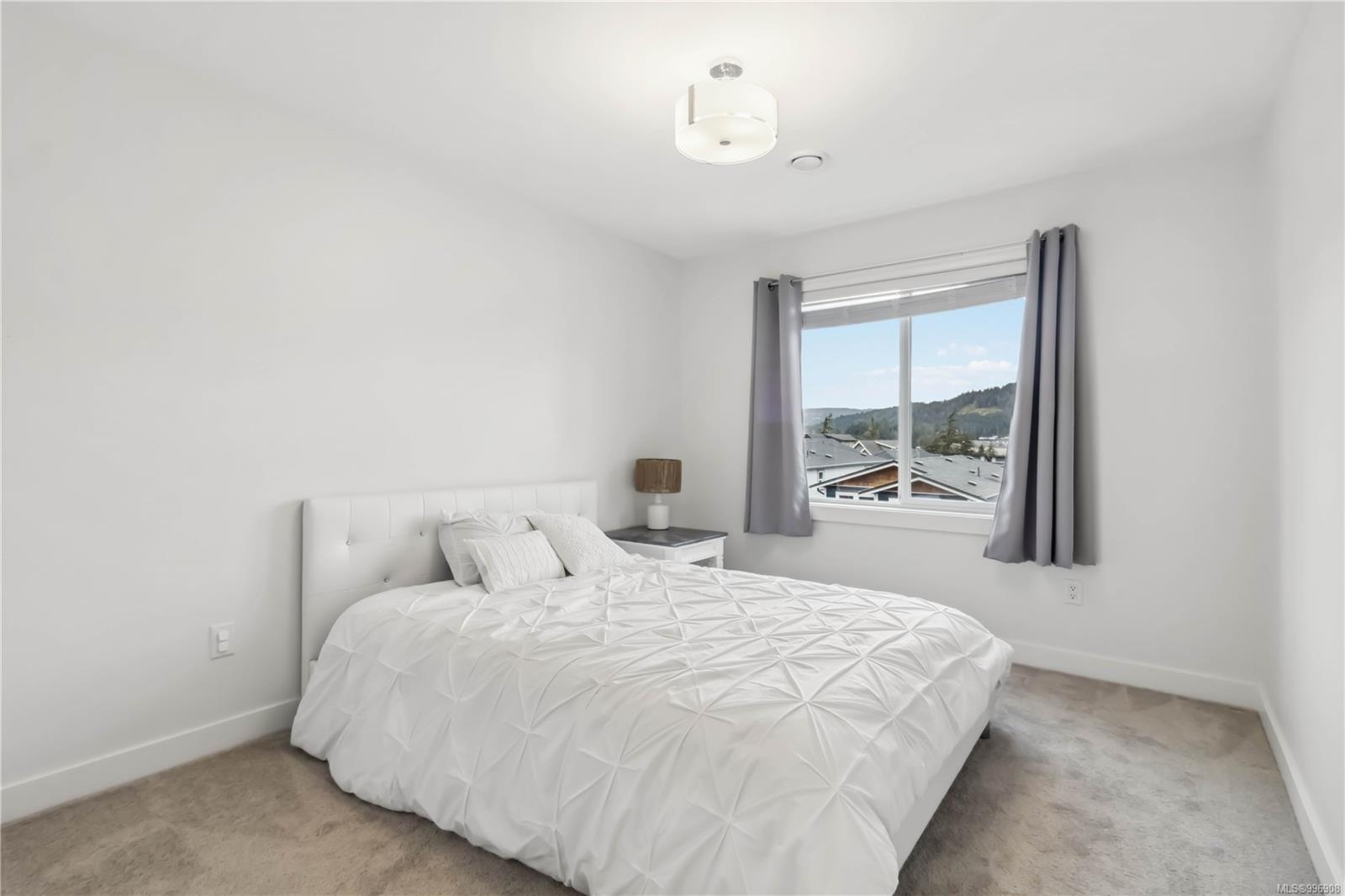 3329 Sanderling Way Langford 20
