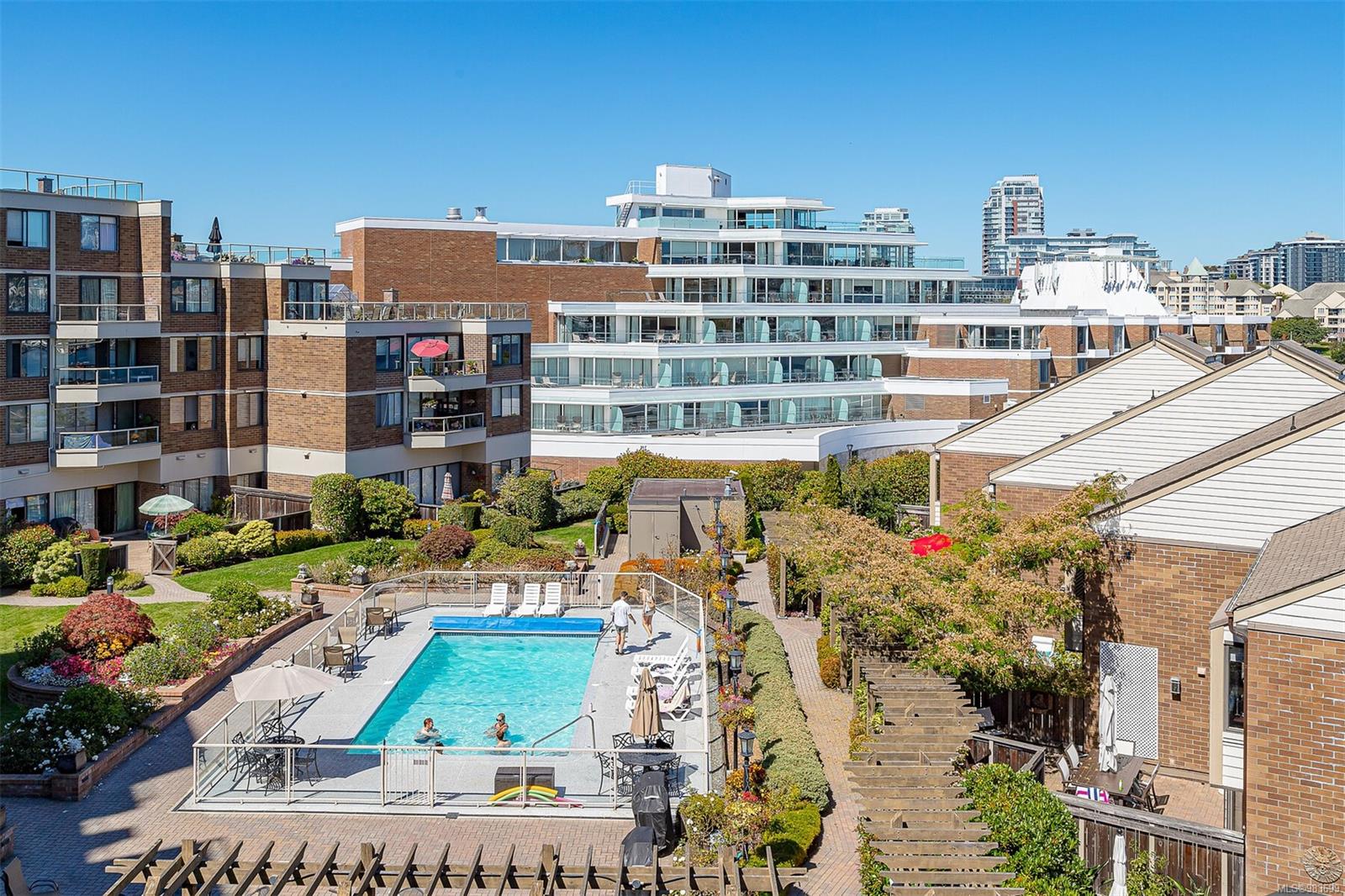 225 Belleville Street #415 Victoria 21