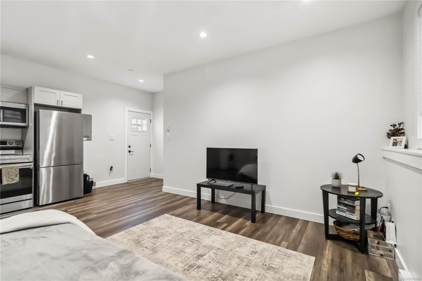 3329 Sanderling Way Langford 28