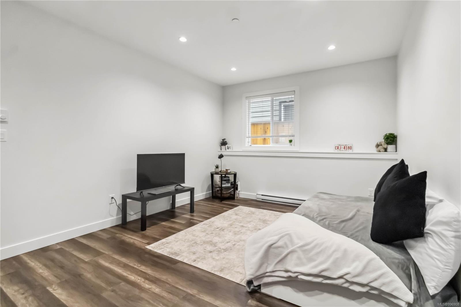 3329 Sanderling Way Langford 29