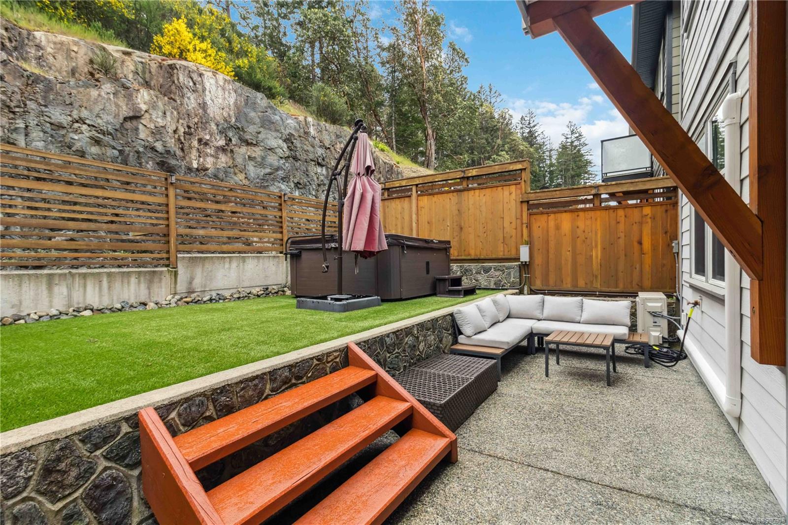 3329 Sanderling Way Langford 37