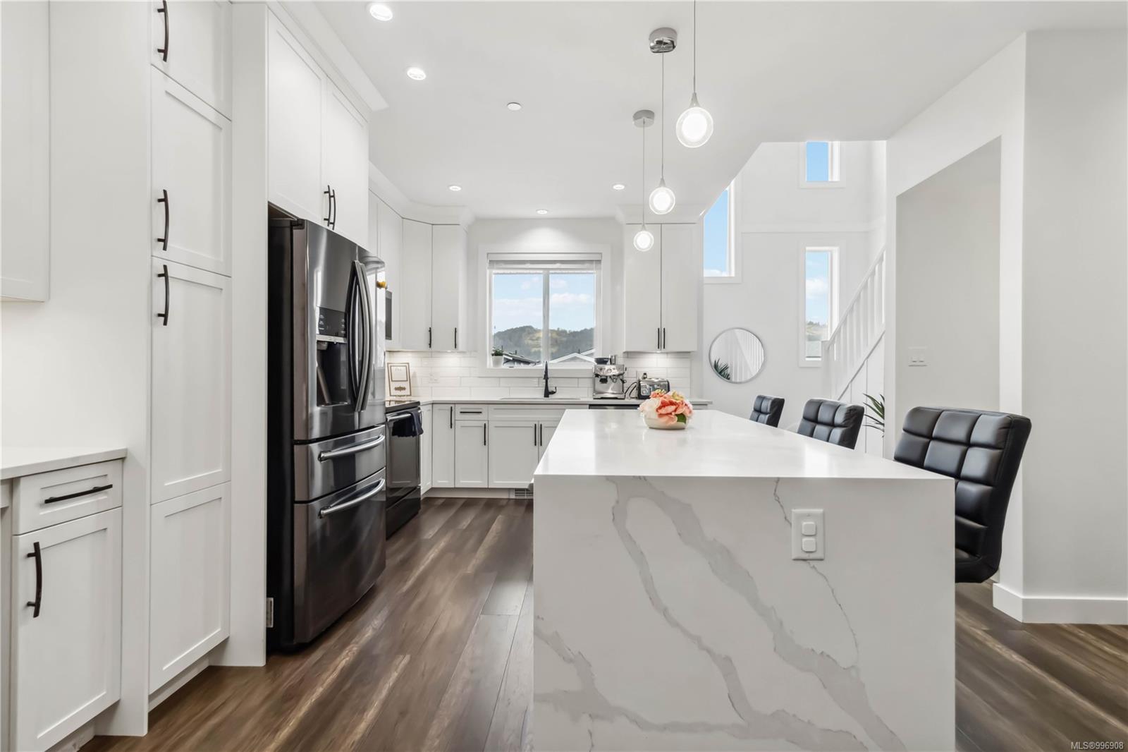 3329 Sanderling Way Langford 5
