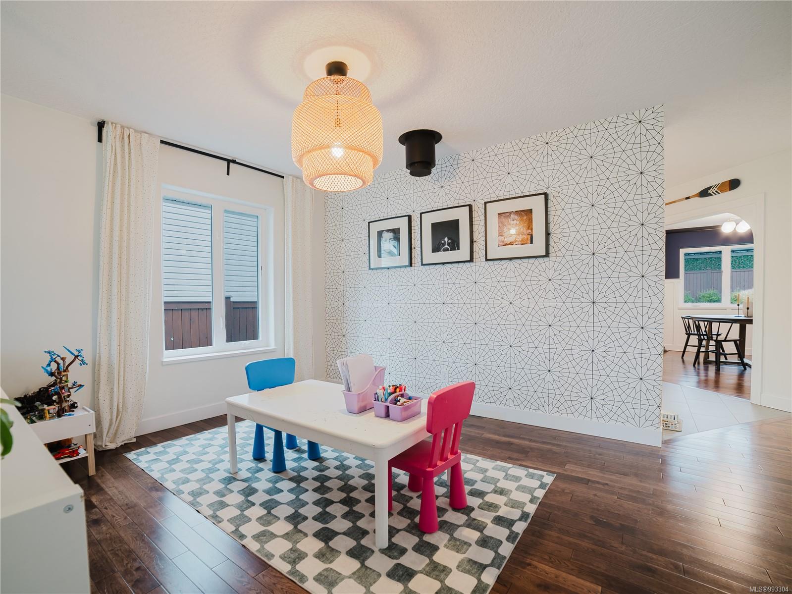 3580 Holland Avenue Cobble Hill 6