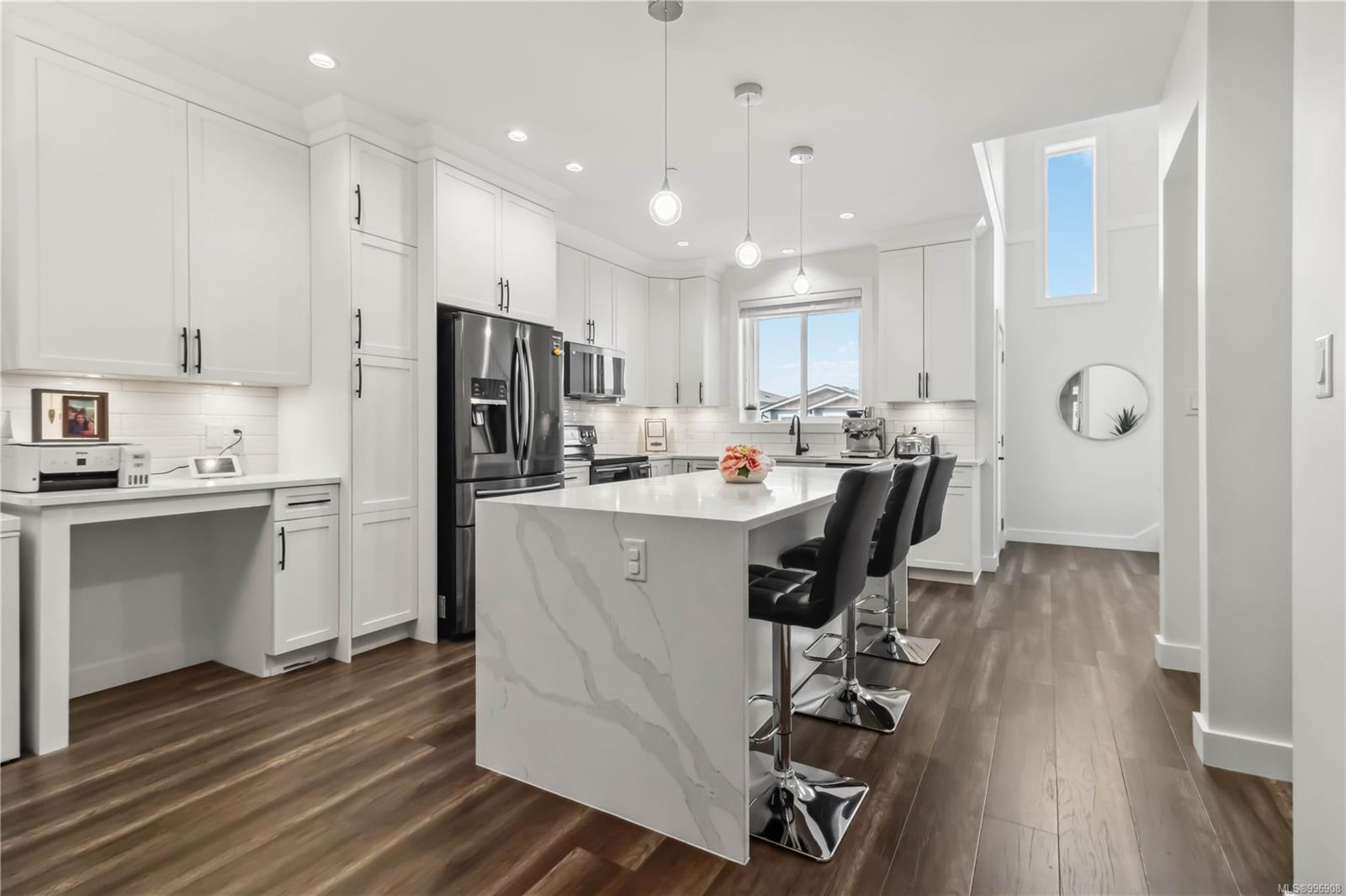 3329 Sanderling Way Langford 6