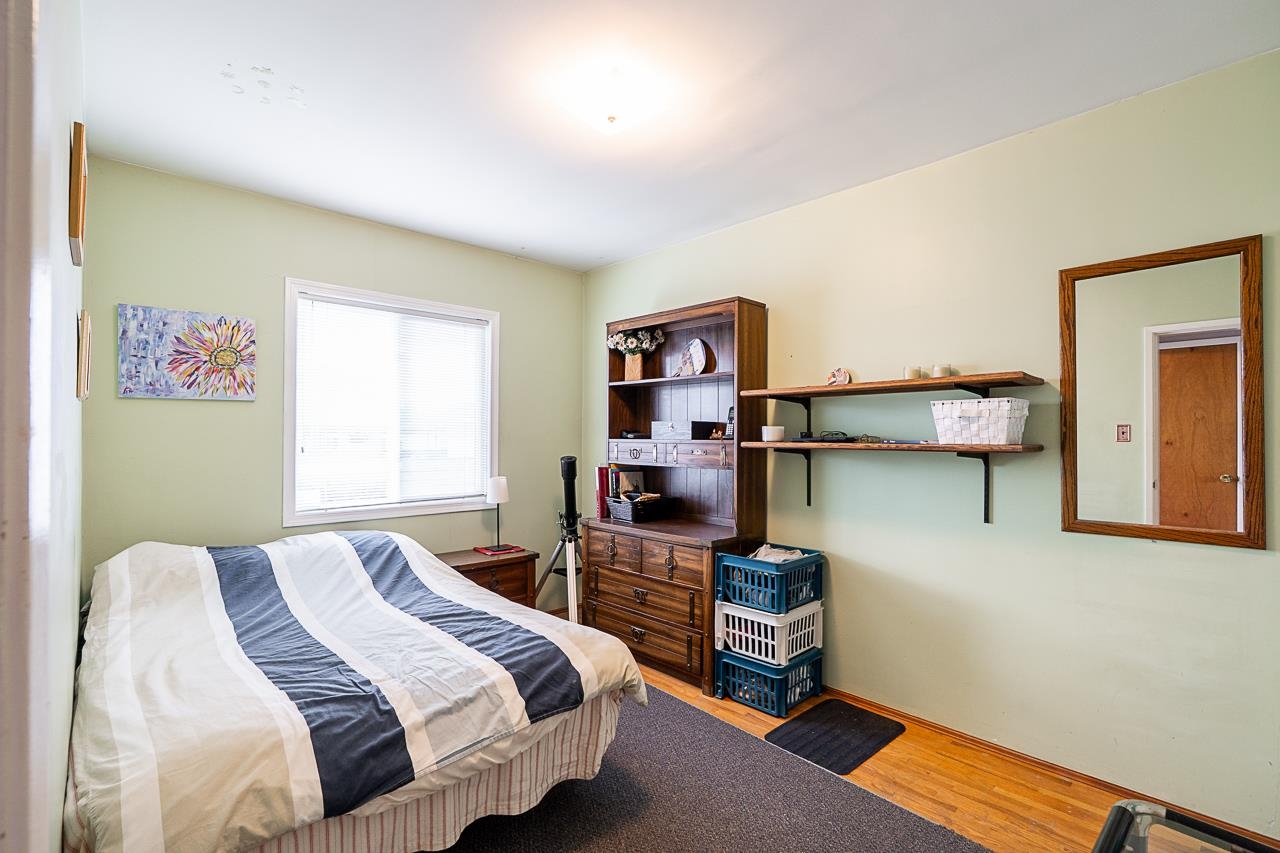 4720 SOUTHLAWN DRIVE 19
