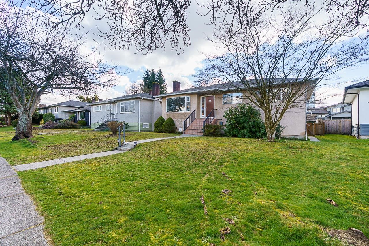 4720 SOUTHLAWN DRIVE 4