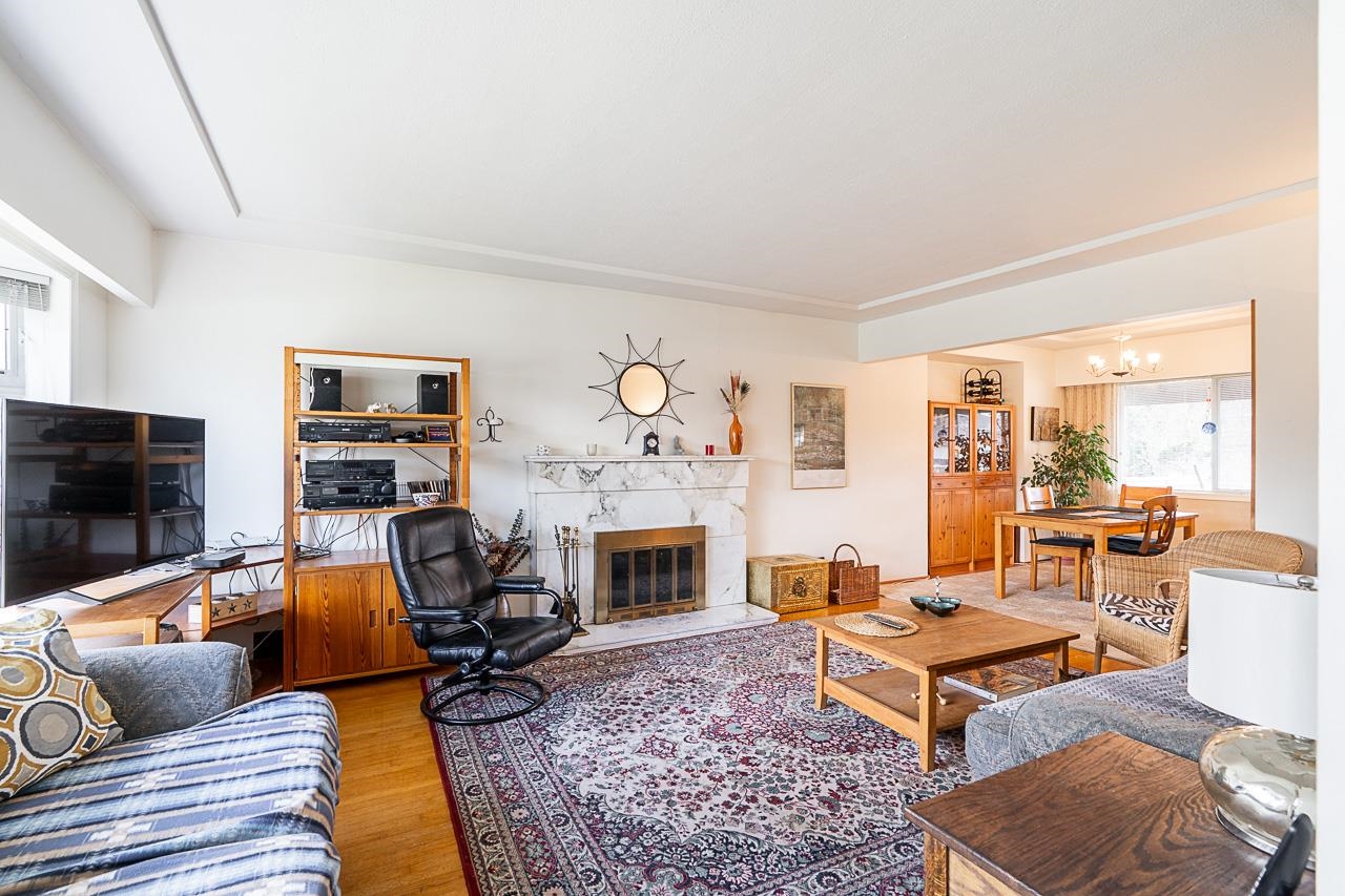 4720 SOUTHLAWN DRIVE 6