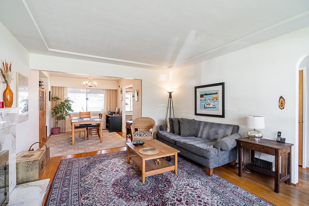 4720 SOUTHLAWN DRIVE 7