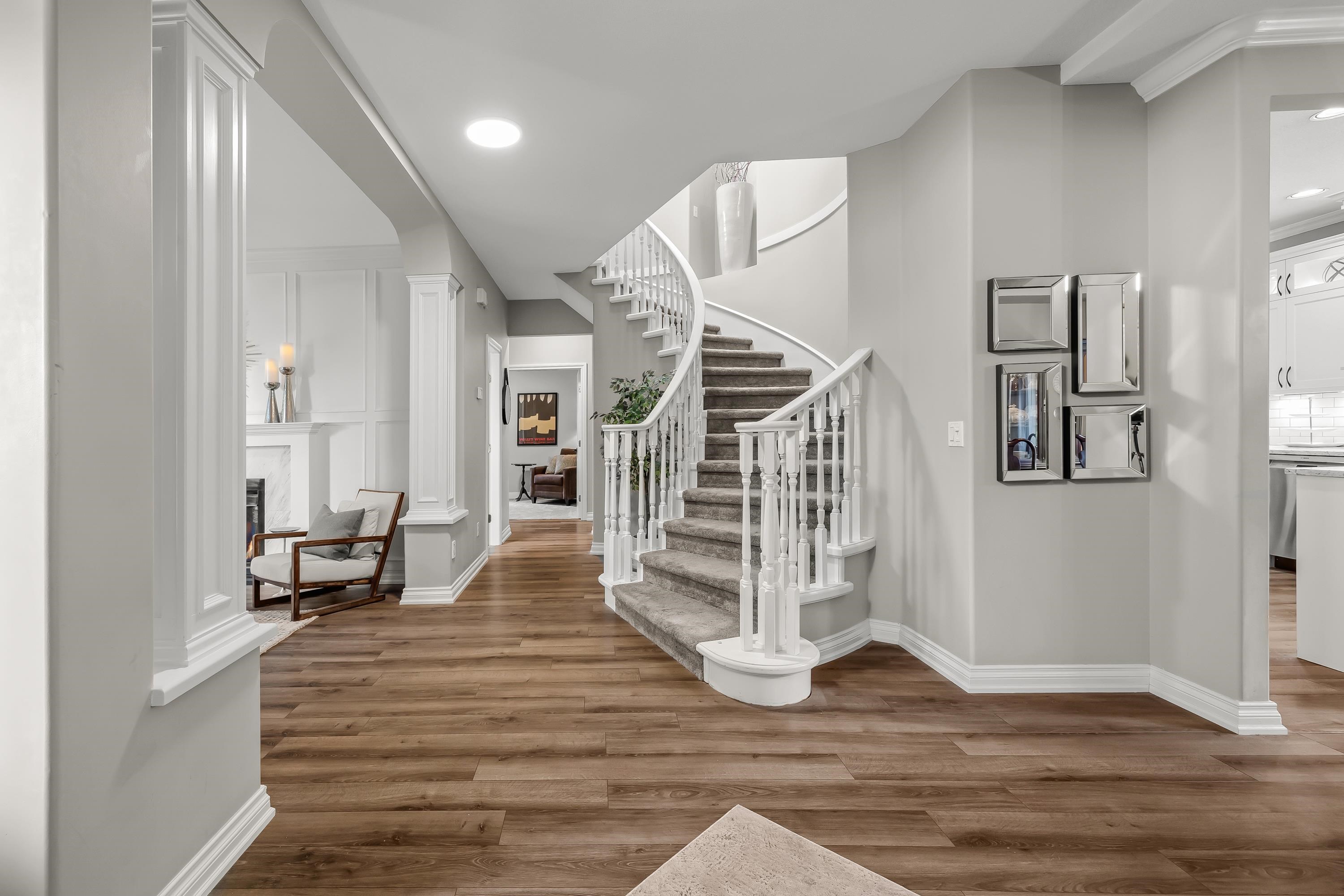 34 FOXWOOD DRIVE 13