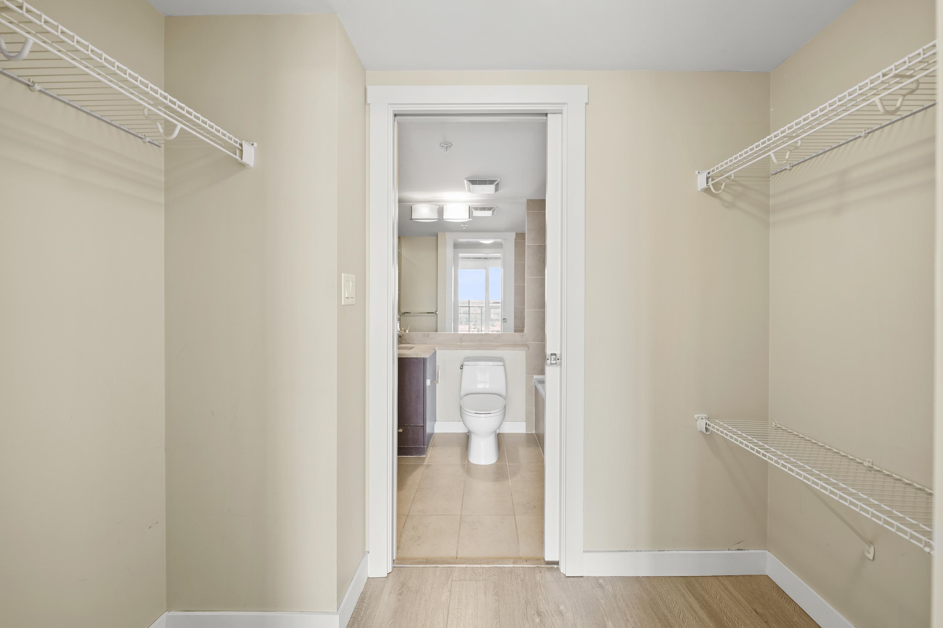 3006 2978 GLEN DRIVE 16