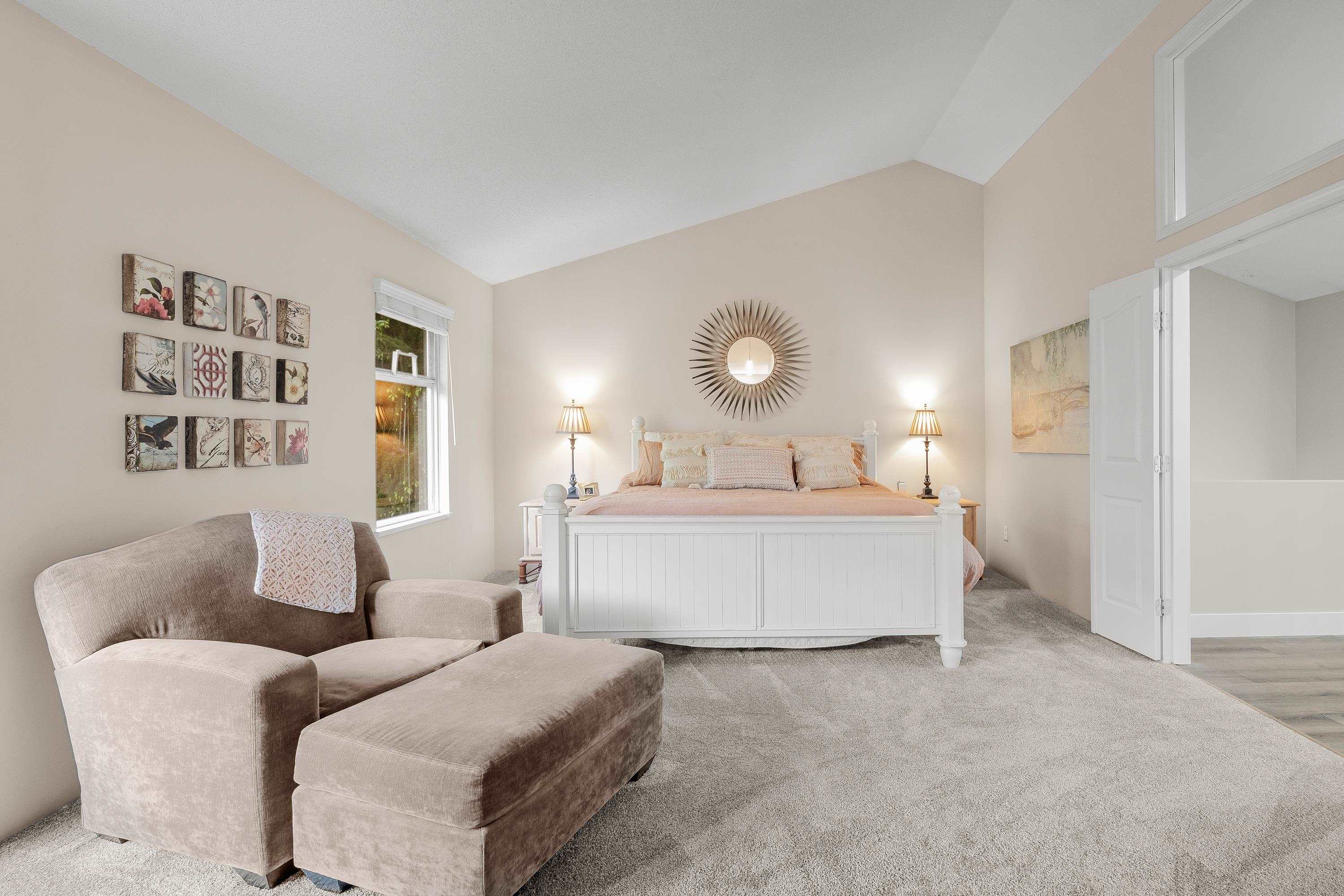 34 FOXWOOD DRIVE 23