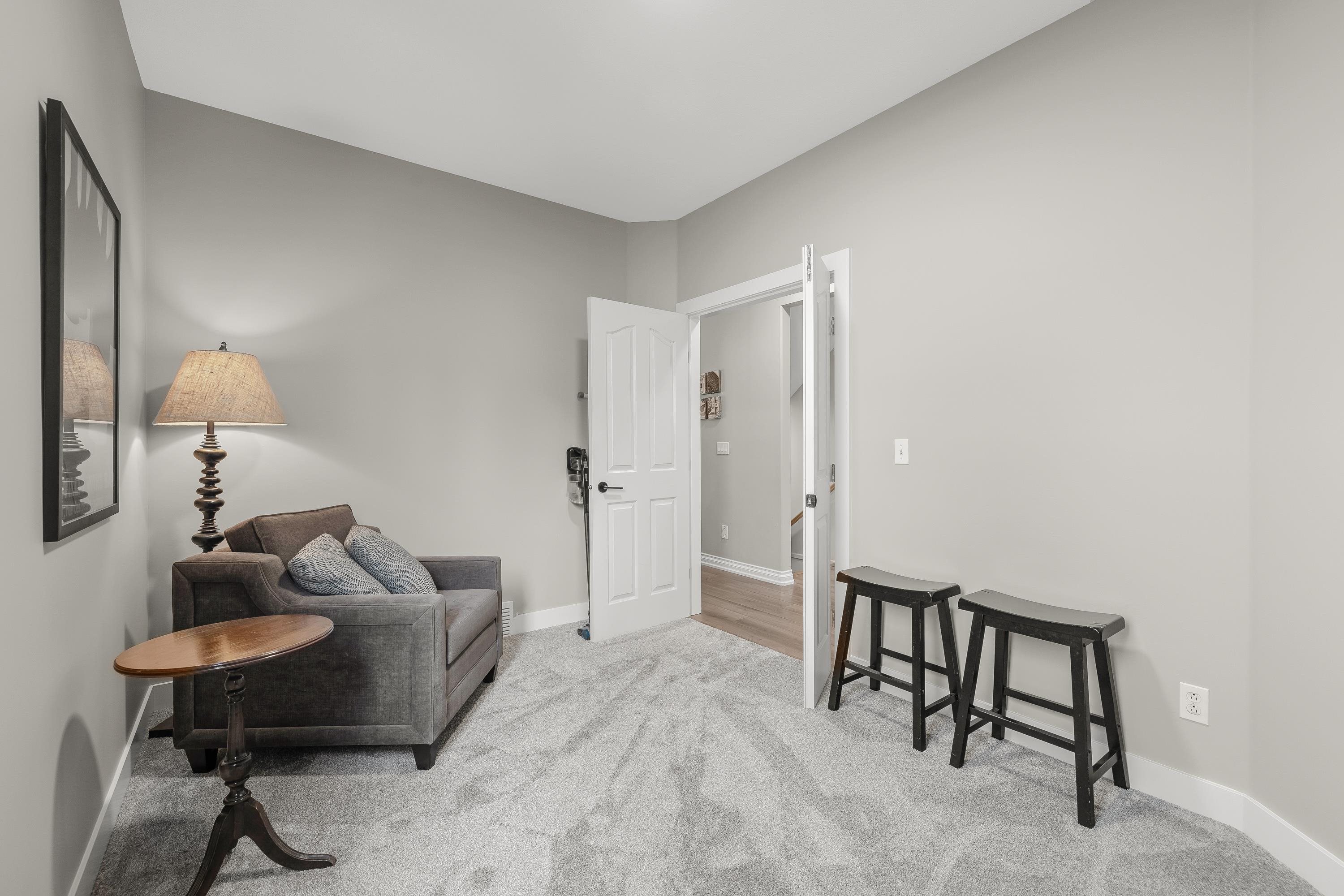 34 FOXWOOD DRIVE 35