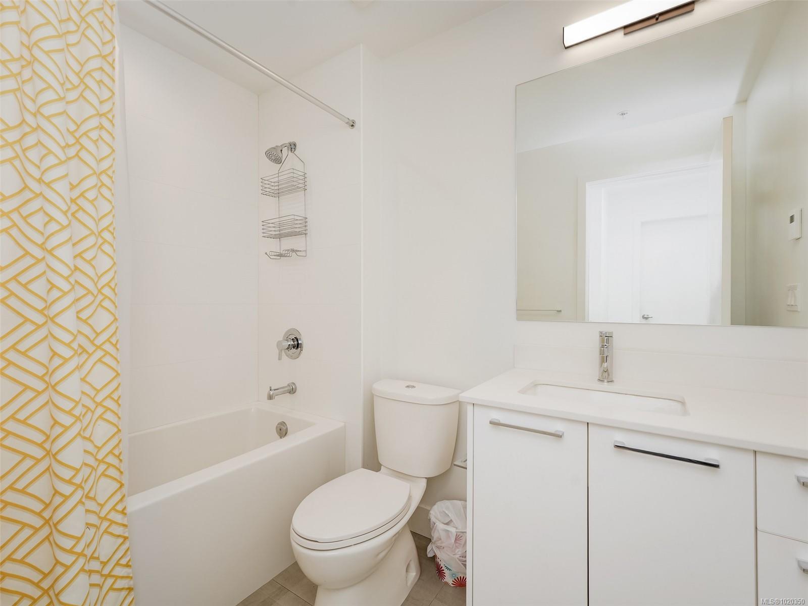 940 Reunion Avenue #211 Langford, BC 25