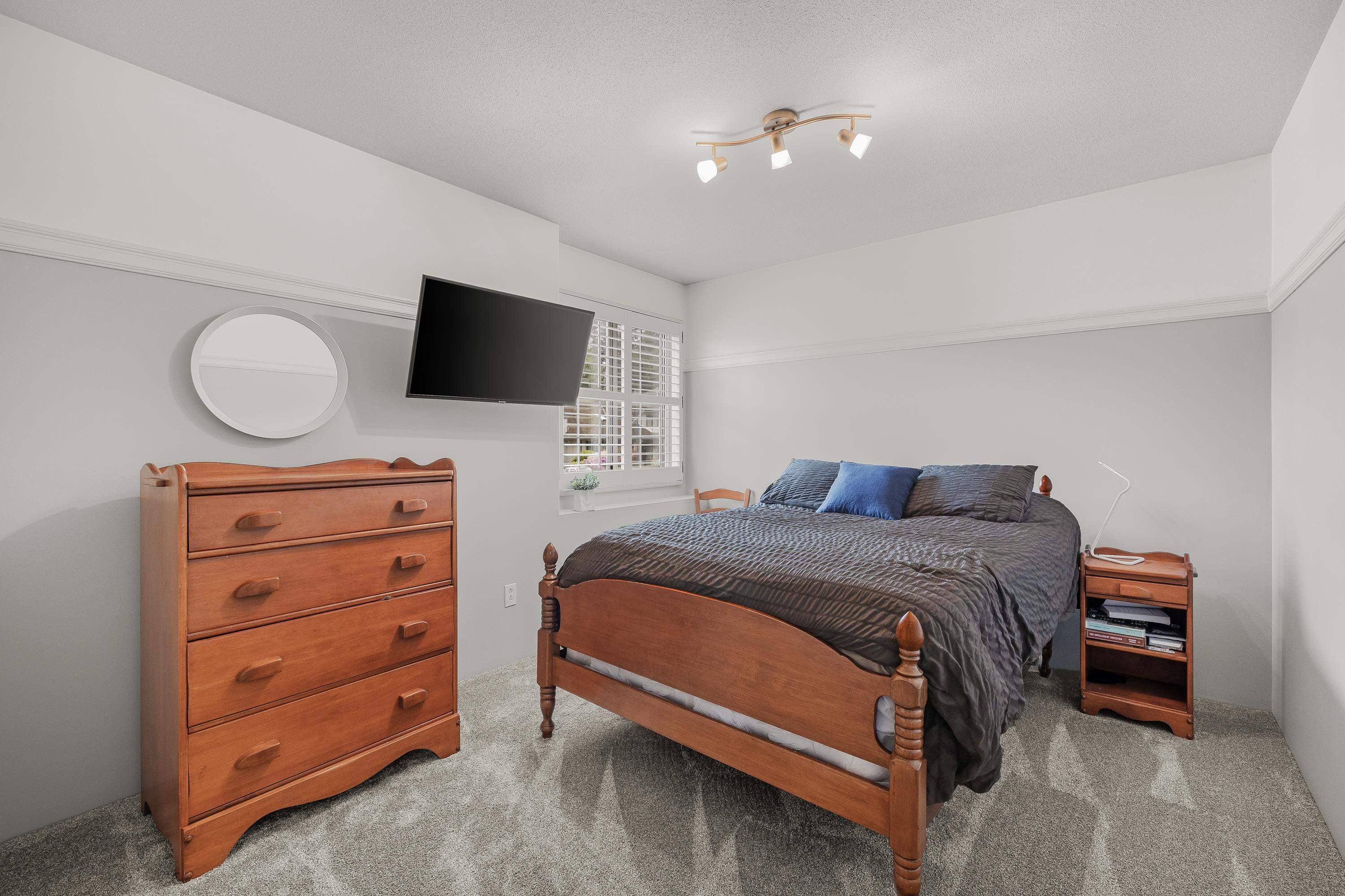 34 FOXWOOD DRIVE 20