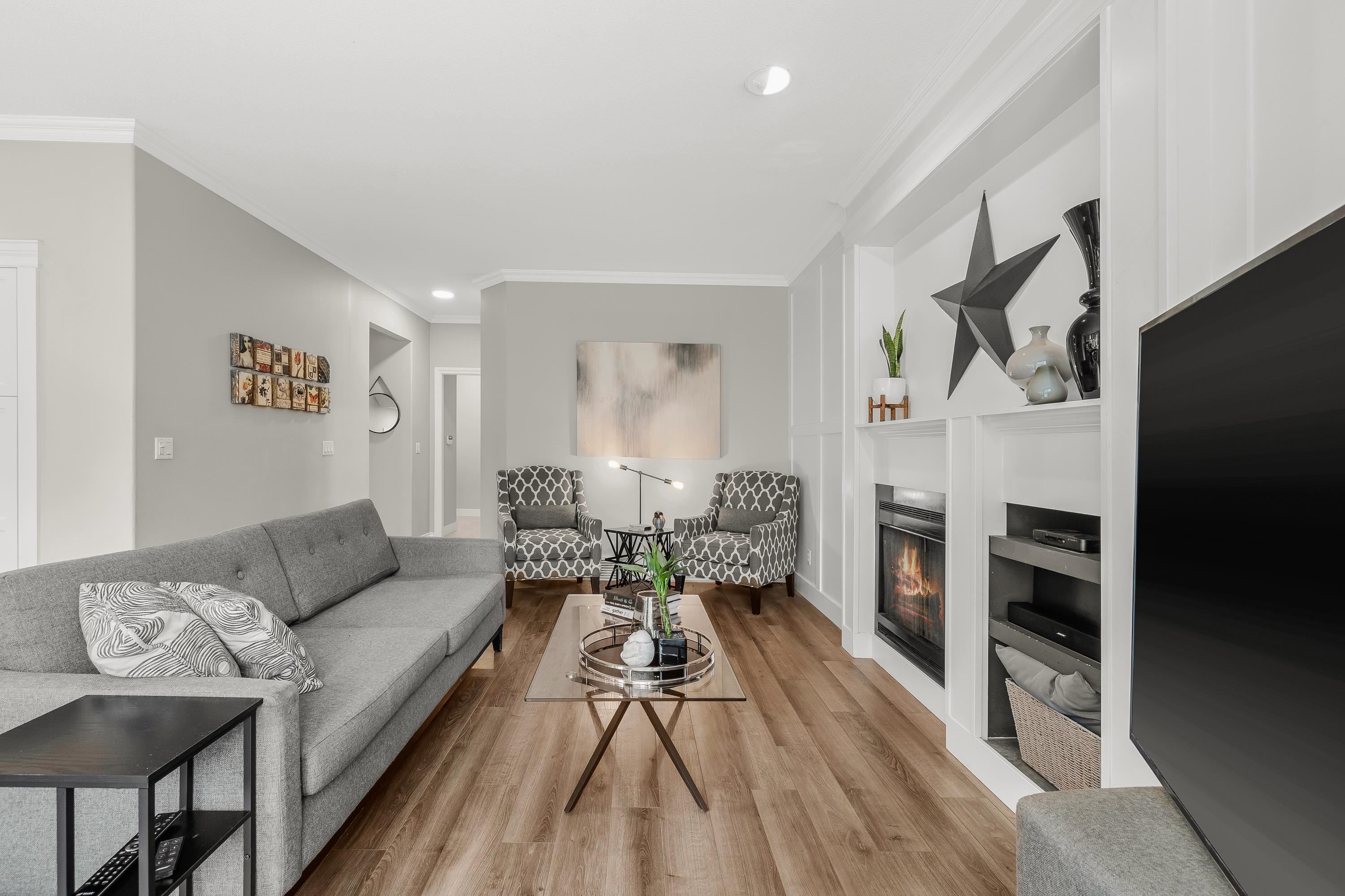 34 FOXWOOD DRIVE 3