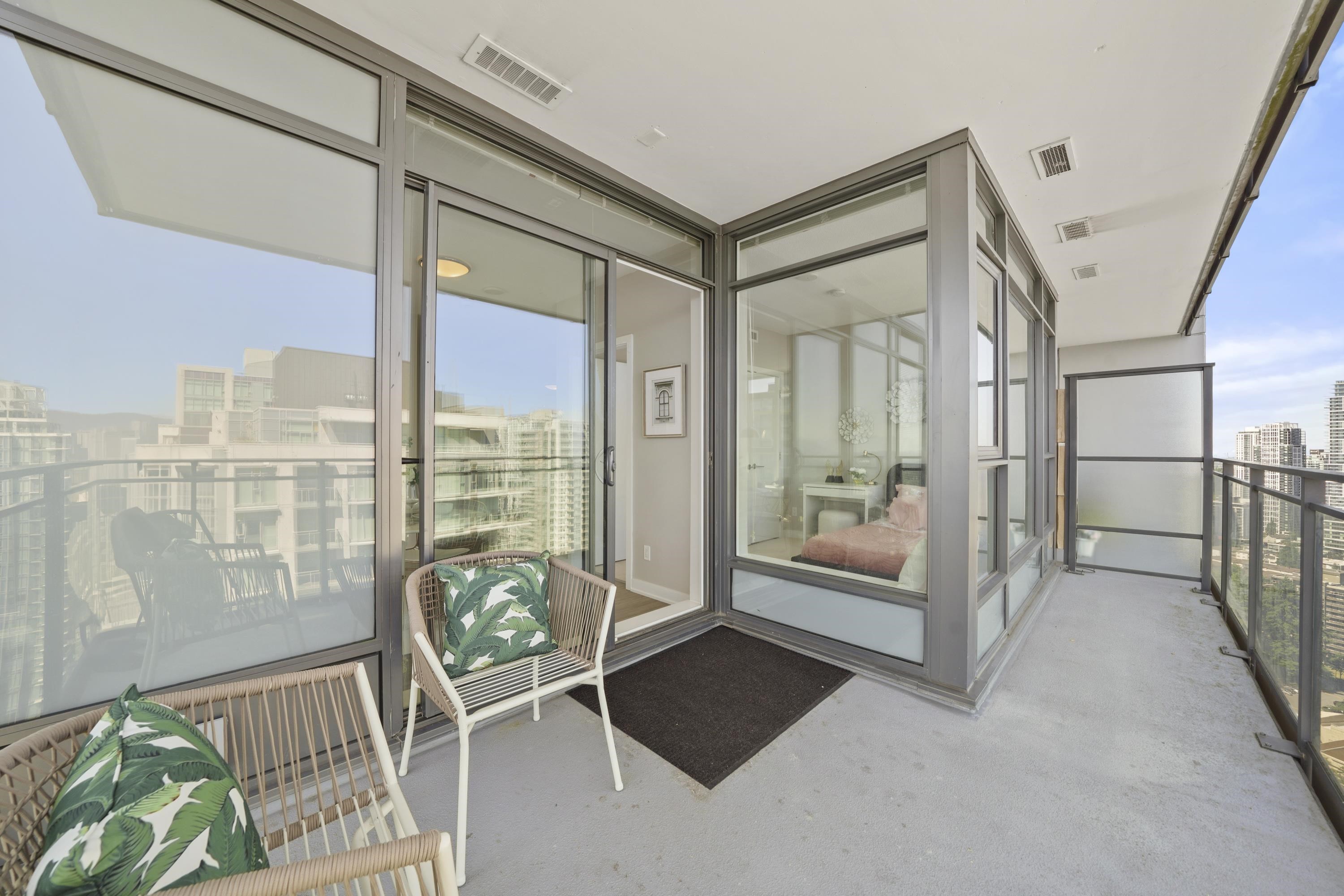 3905 4900 LENNOX LANE 27