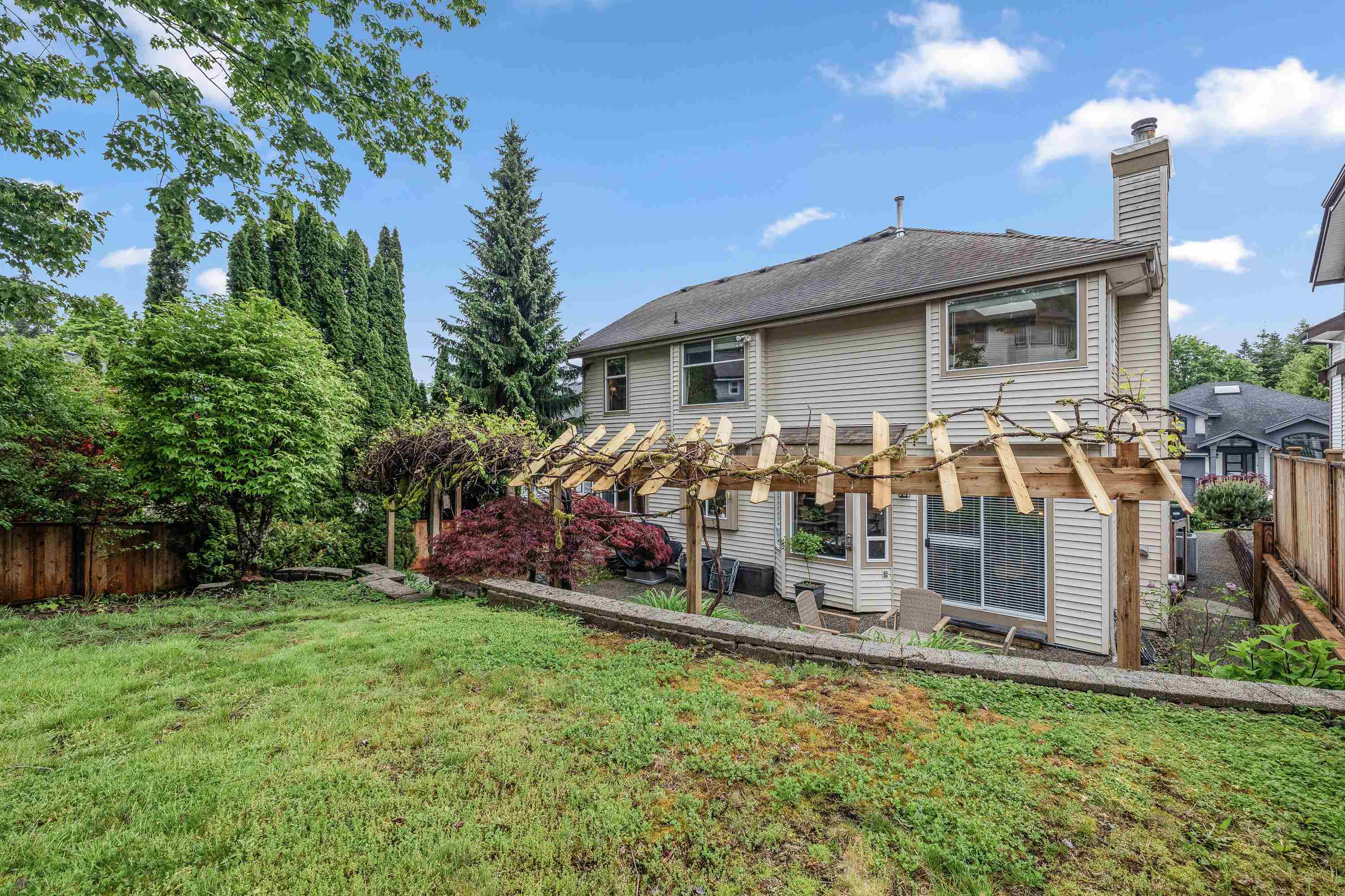34 FOXWOOD DRIVE 38