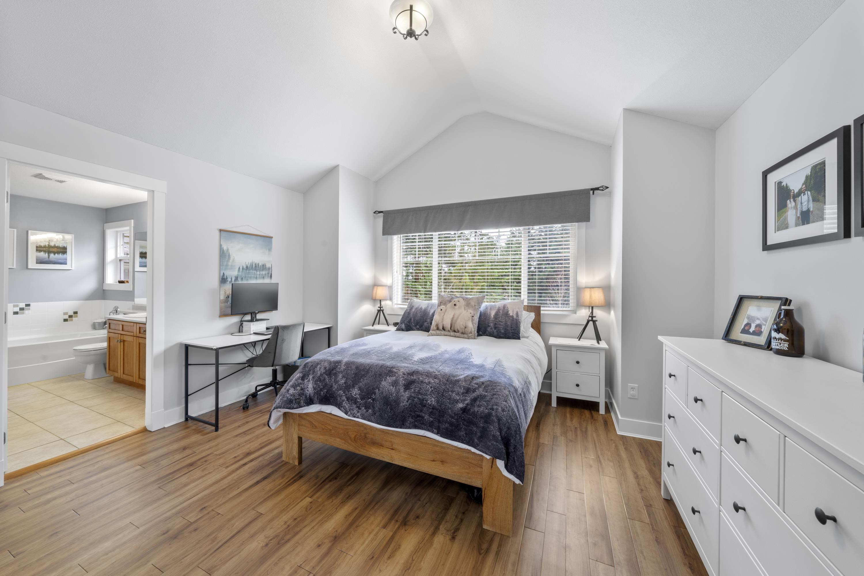 1843 PARKWAY BOULEVARD 15