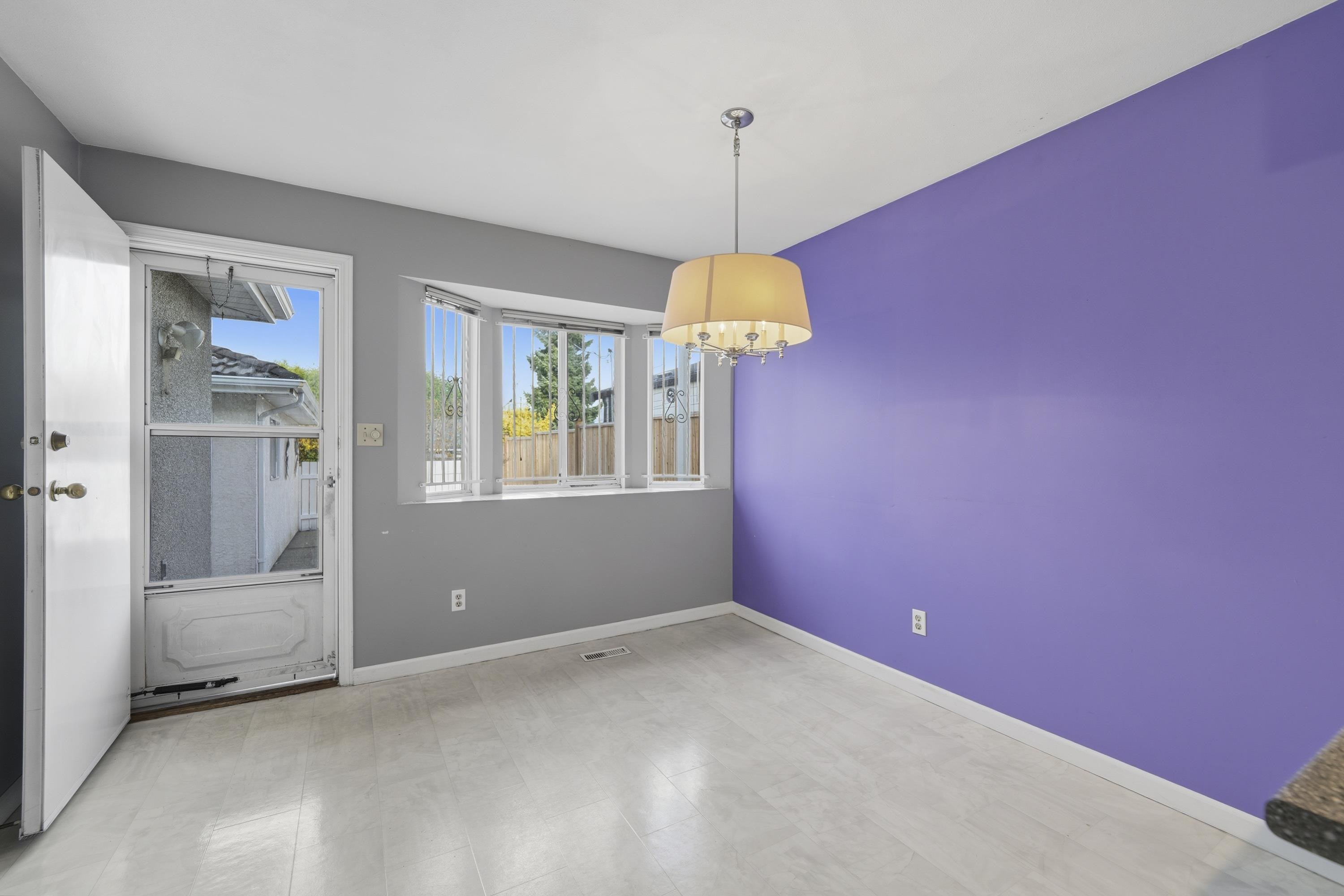 2915 CHARLES STREET 12